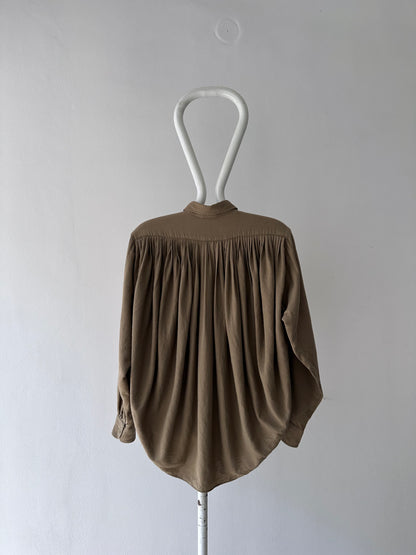 many pleats balloon blouse