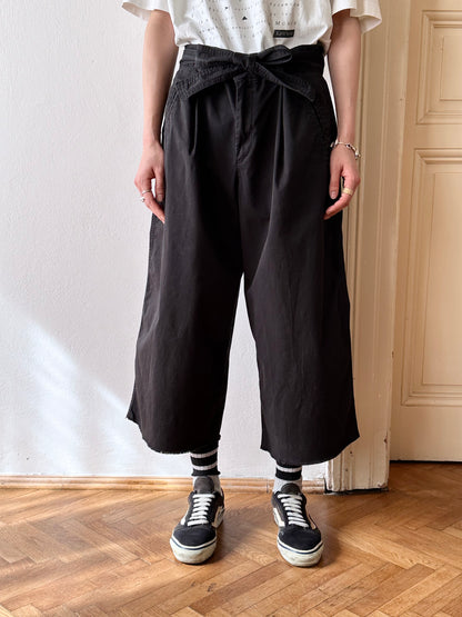 GAP 3/4 cropped baggy pants