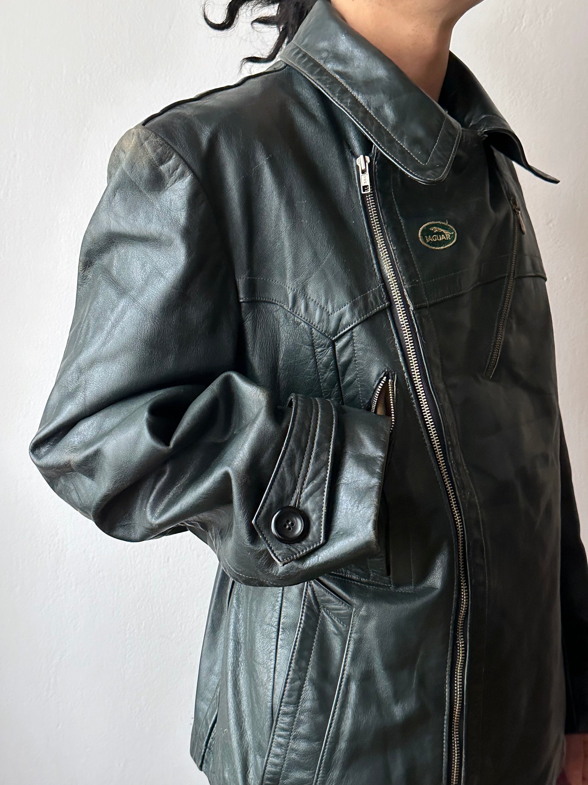 70's 1970's 70年代 Vintage Toto Praha Prague JAGUAR ジャガー England Germany Berlin ベルリン motorcycle Leather jacket モーターサイクル レザー ジャケット 古着屋 ヴィンテージ Vintage store  Vintage clothing プラハ 古着  ユーロ古着 ヨーロッパ古着