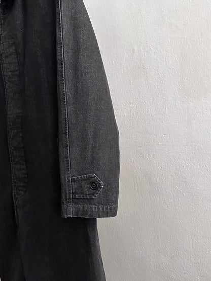 80's Levi's Black denim coat Vintage Made in Italy 80年代 リーバイス ブラックデニム コート Rare レア イタリア製 ヴィンテージ Toto Praha Vintage clothing store Antique shop Prague 古着屋 アンティークショップ プラハ ユーロ古着  ヨーロッパ古着 古着卸 