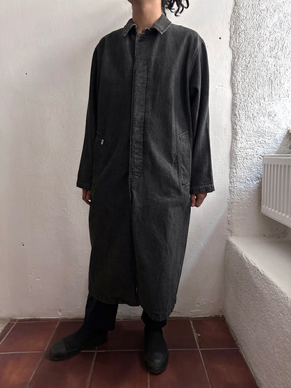 80's Levi's Black denim coat Vintage Made in Italy 80年代 リーバイス ブラックデニム コート Rare レア イタリア製 ヴィンテージ Toto Praha Vintage clothing store Antique shop Prague 古着屋 アンティークショップ プラハ ユーロ古着  ヨーロッパ古着 古着卸 