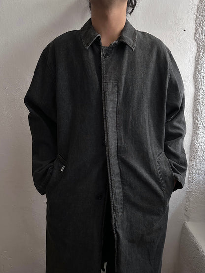 80's Levi's Black denim coat Vintage Made in Italy 80年代 リーバイス ブラックデニム コート Rare レア イタリア製 ヴィンテージ Toto Praha Vintage clothing store Antique shop Prague 古着屋 アンティークショップ プラハ ユーロ古着  ヨーロッパ古着 古着卸 