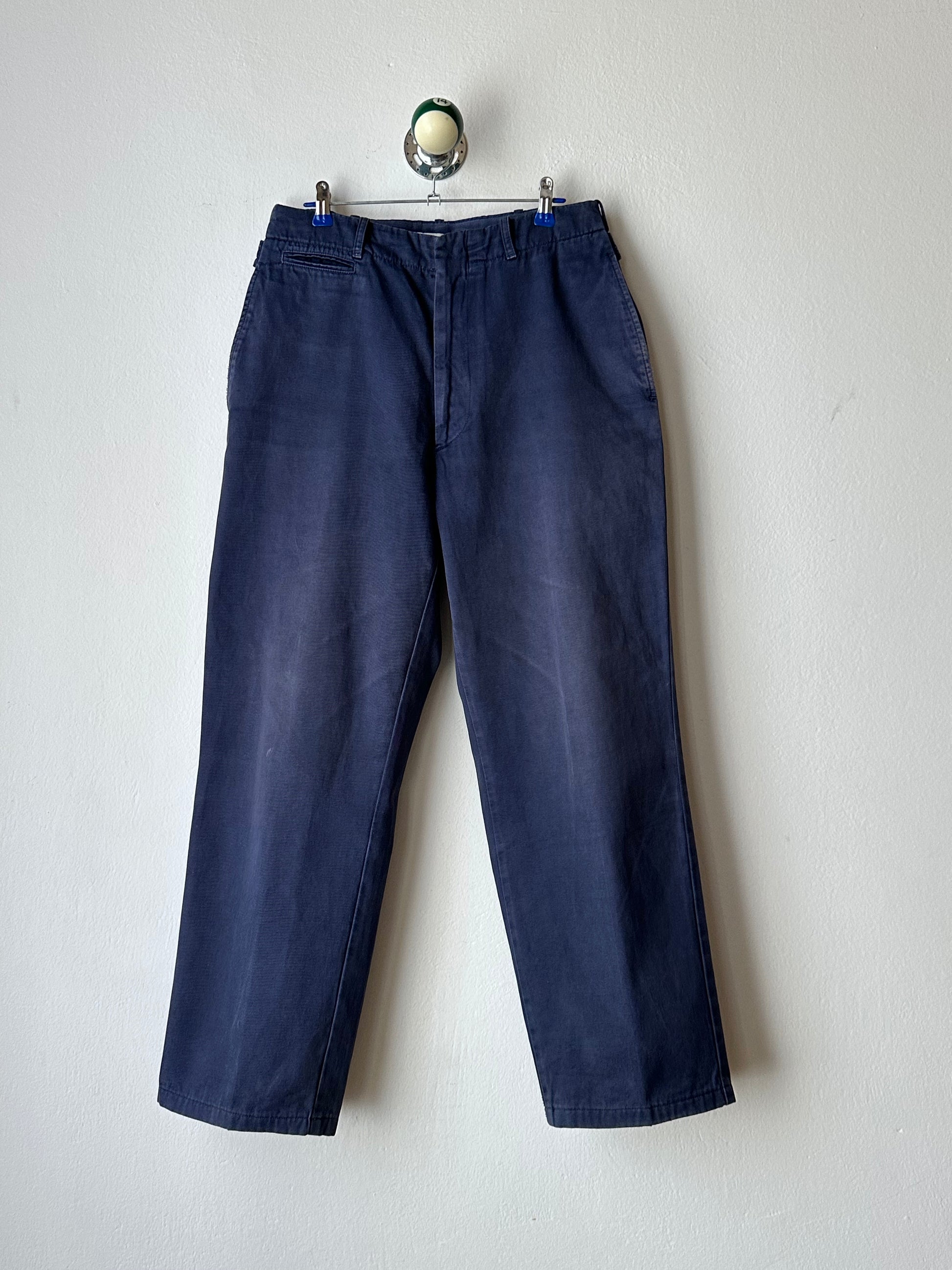 1980s Stone Island navy chinos 80年代 Massimo osti マッシモマッシモオスティ Made in Italy イタリア製 ストーンアイランド 紺色 チノパン Toto Praha Vintage clothing shop Antique shop 古着屋 プラハ Showroom appointment Prague ユーロ古着 ヨーロッパ古着 古着卸 ヴィンテージ
