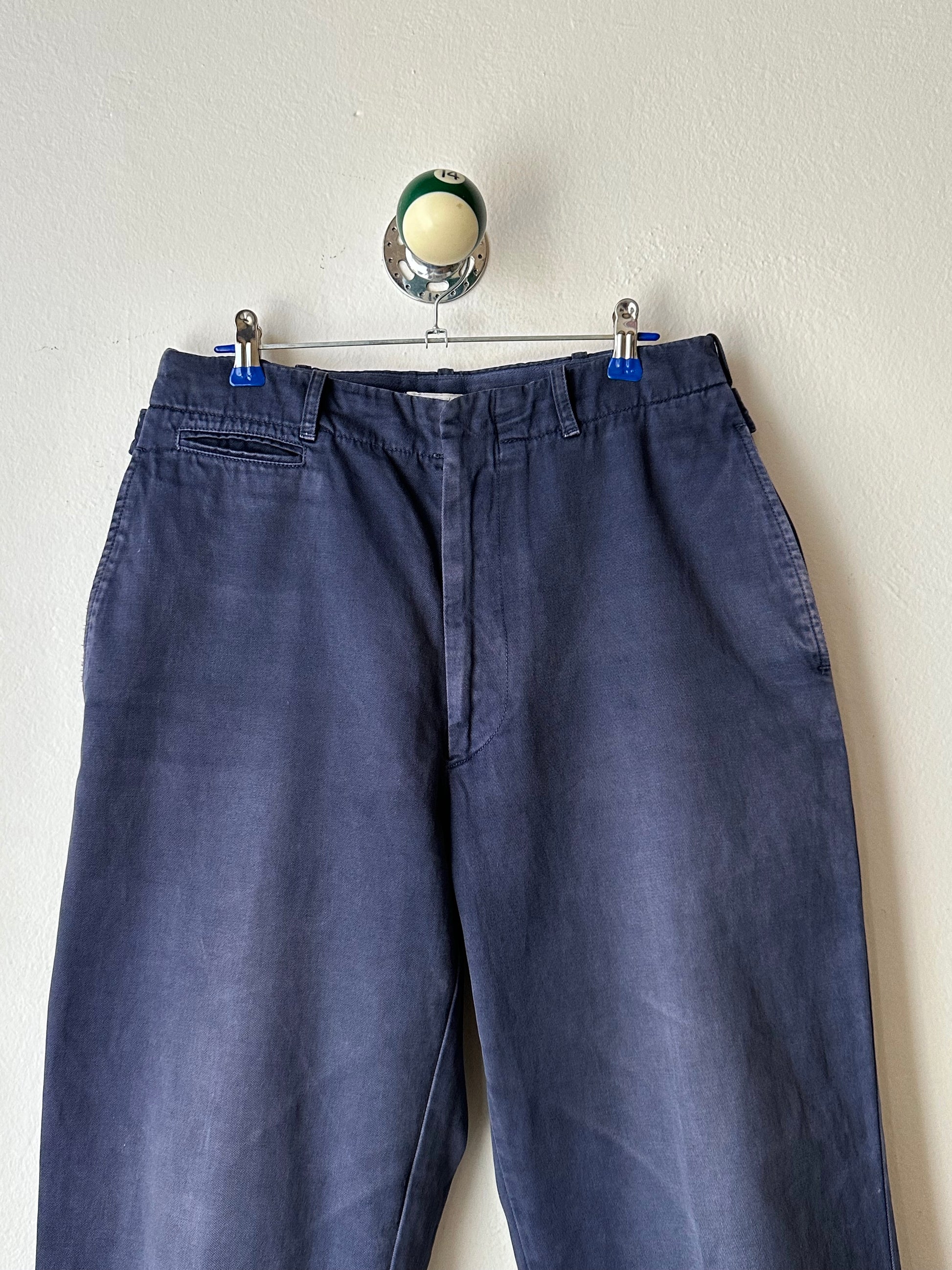 1980s Stone Island navy chinos 80年代 Massimo osti マッシモマッシモオスティ Made in Italy イタリア製 ストーンアイランド 紺色 チノパン Toto Praha Vintage clothing shop Antique shop 古着屋 プラハ Showroom appointment Prague ユーロ古着 ヨーロッパ古着 古着卸 ヴィンテージ