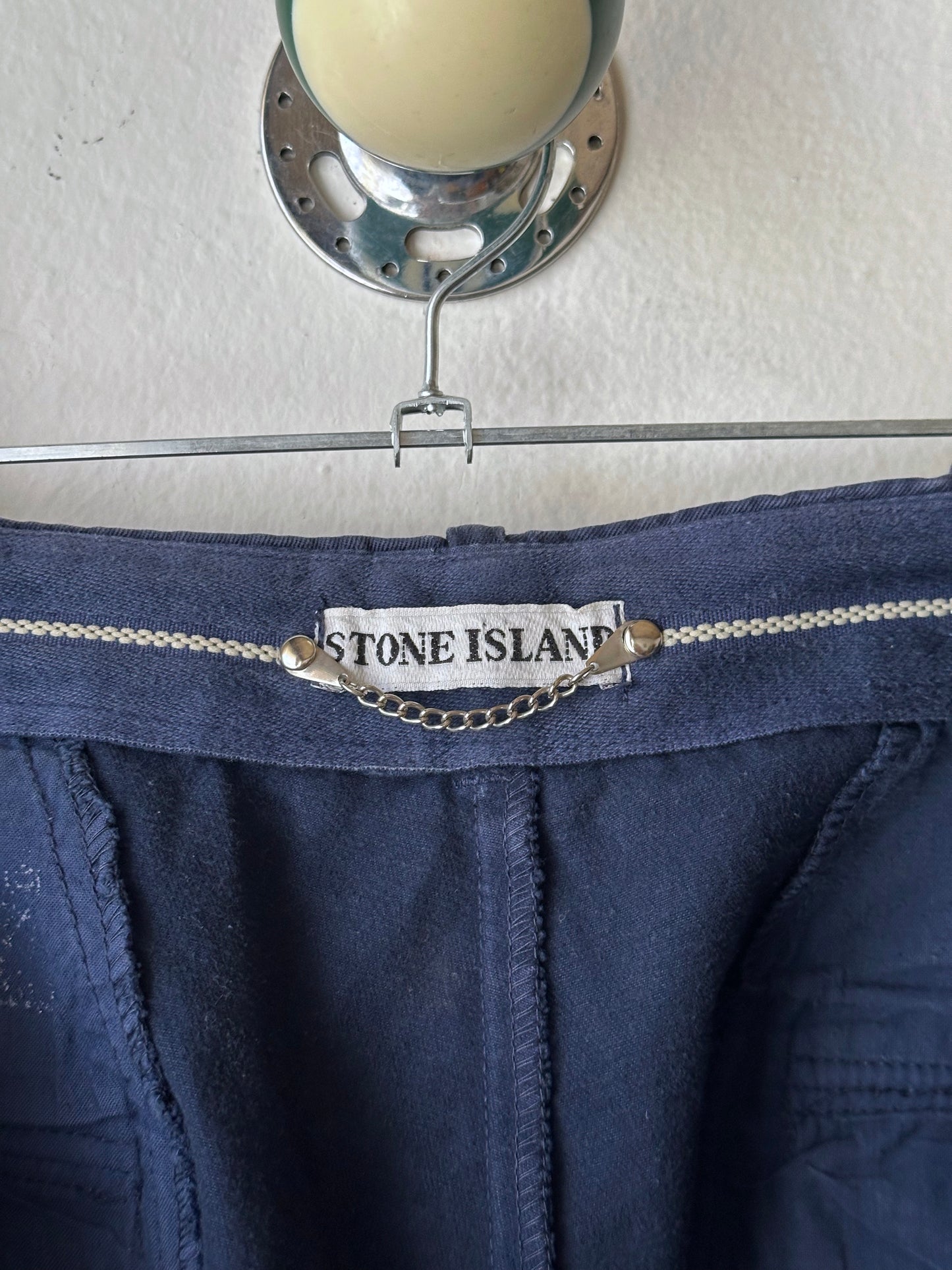 1980s Stone Island navy chinos 80年代 Massimo osti マッシモマッシモオスティ Made in Italy イタリア製 ストーンアイランド 紺色 チノパン Toto Praha Vintage clothing shop Antique shop 古着屋 プラハ Showroom appointment Prague ユーロ古着 ヨーロッパ古着 古着卸 ヴィンテージ