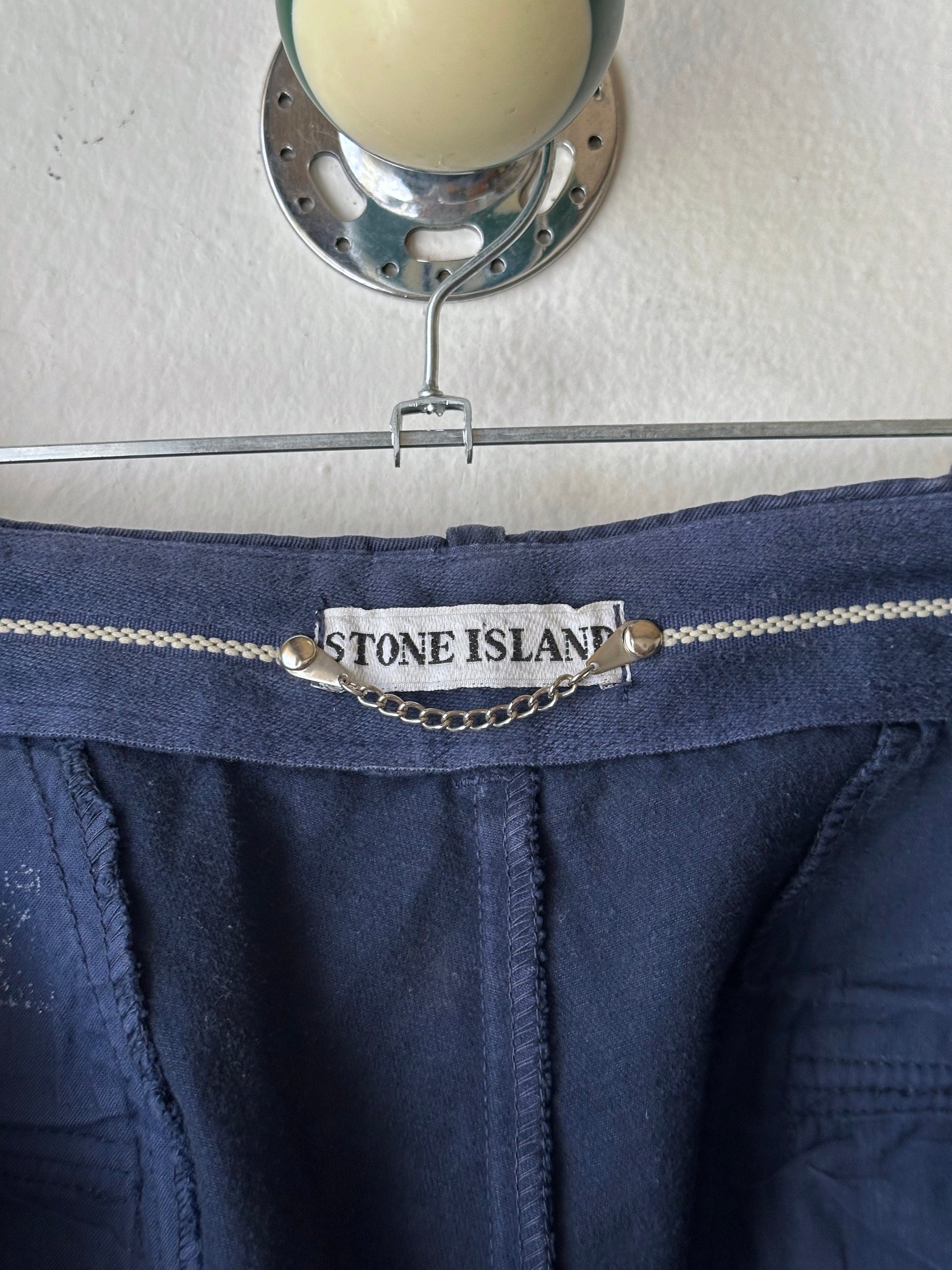 1980s Stone Island navy chinos 80年代 Massimo osti マッシモマッシモオスティ Made in Italy イタリア製 ストーンアイランド 紺色 チノパン Toto Praha Vintage clothing shop Antique shop 古着屋 プラハ Showroom appointment Prague ユーロ古着 ヨーロッパ古着 古着卸 ヴィンテージ