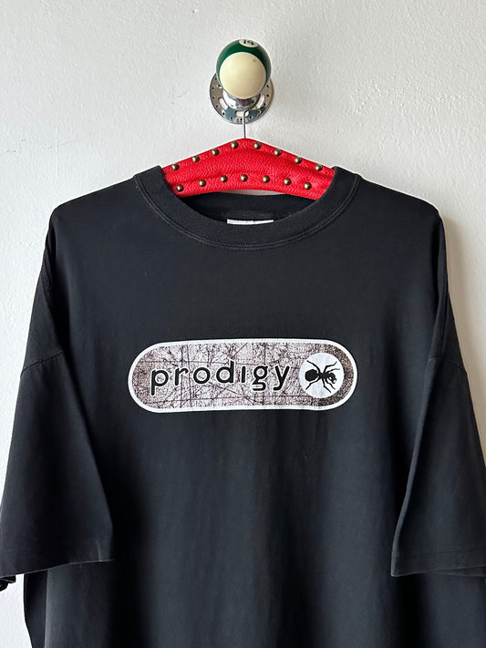 90's The Prodigy Vintage T-shirt Tシャツ tee Band Tシャツ バンド バンT 90年代 Toto Praha Vintage clothing store Antique shop Prague プラハ 古着屋 ユーロ古着 ヨーロッパ古着