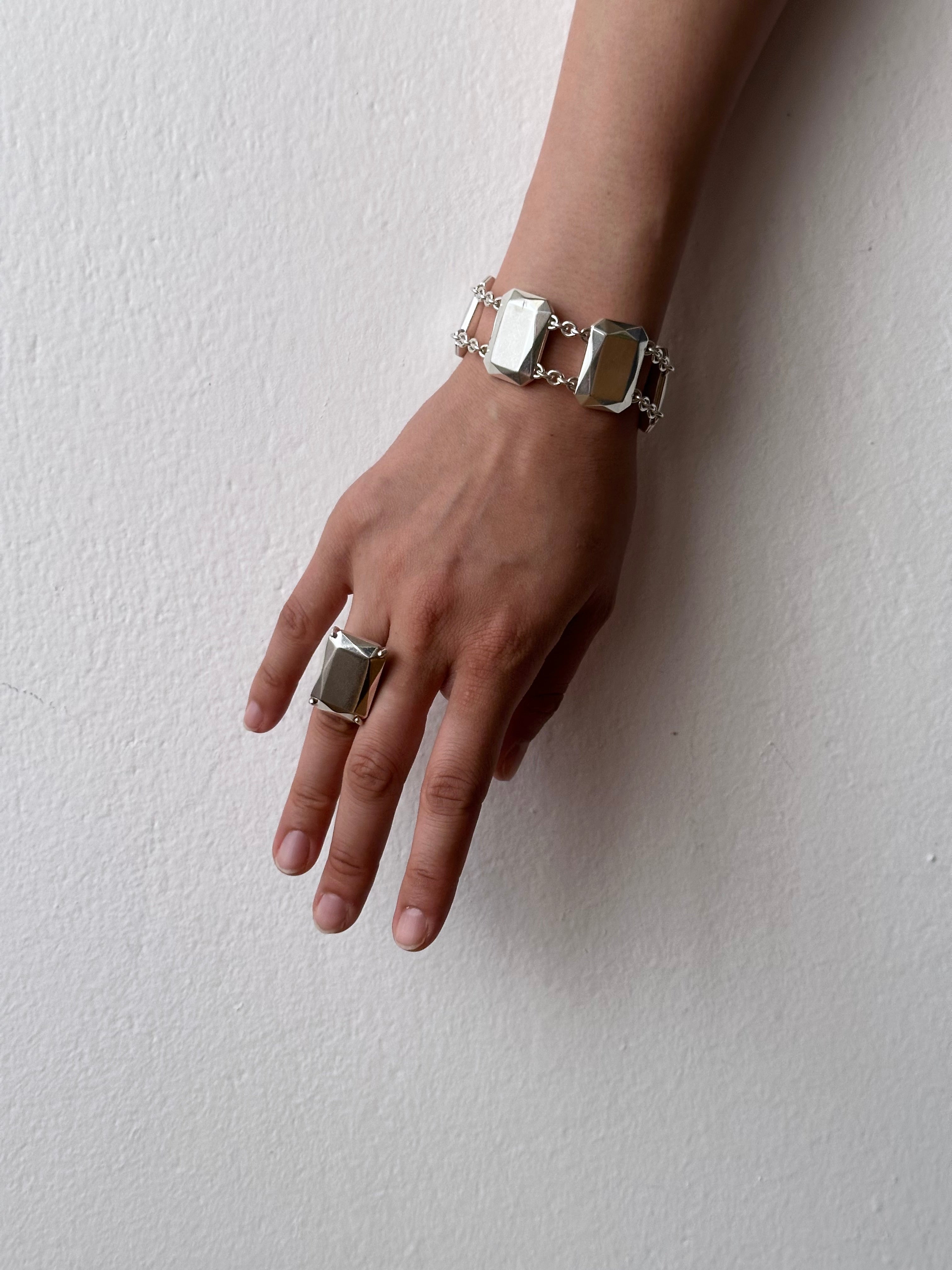 Christofle クリストフル シルバー925 多重 ブレスレット CHRISTOFLE silver and 18K gold chevron bracelet – TOTO