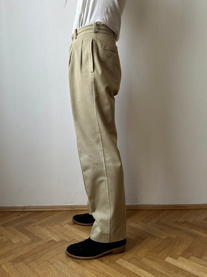 1980s Stone Island beige chinos 80年代 Massimo osti マッシモマッシモオスティ Made in Italy イタリア製 ストーンアイランド ベージュ チノパン Toto Praha Vintage clothing shop Antique shop 古着屋 プラハ Showroom appointment Prague ユーロ古着 ヨーロッパ古着 古着卸 ヴィンテージ