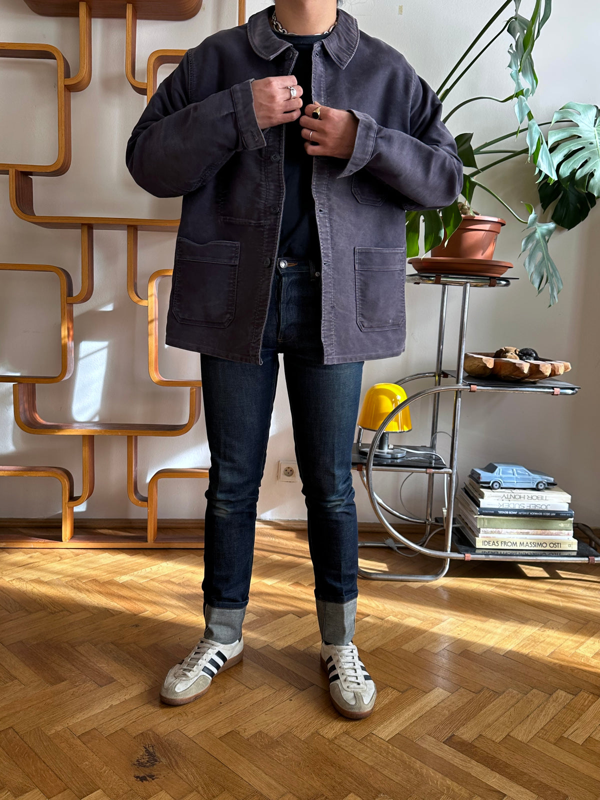 1960s Le Mont St Michel Black moleskin jacket モンサンミッシェル 60年代 ブラック  モールスキン 黒 フレンチワーク Made in Franca French work wear Toto Praha Vintage clothing shop Antique shop 古着屋 プラハ Showroom appointment Prague ユーロ古着 ヨーロッパ古着 古着卸 ヴィンテージ 