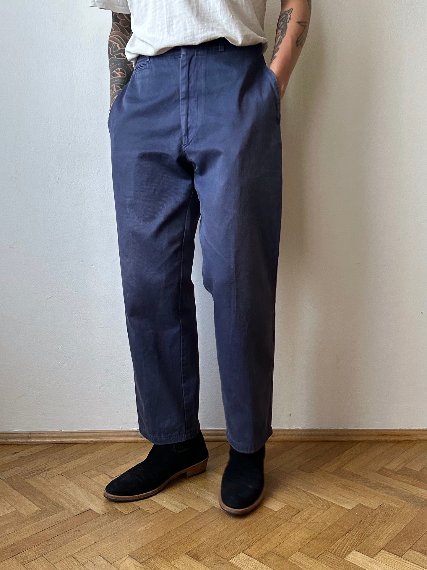 1980s Stone Island navy chinos 80年代 Massimo osti マッシモマッシモオスティ Made in Italy イタリア製 ストーンアイランド 紺色 チノパン Toto Praha Vintage clothing shop Antique shop 古着屋 プラハ Showroom appointment Prague ユーロ古着 ヨーロッパ古着 古着卸 ヴィンテージ