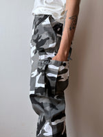 1990s US army monotone camo trousers - w22-30