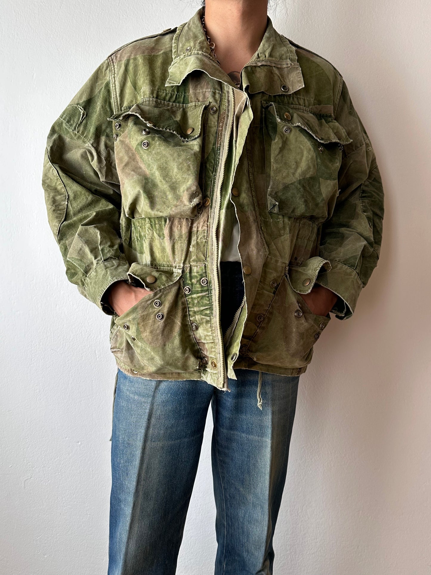 1956s Belgian army parachute smock