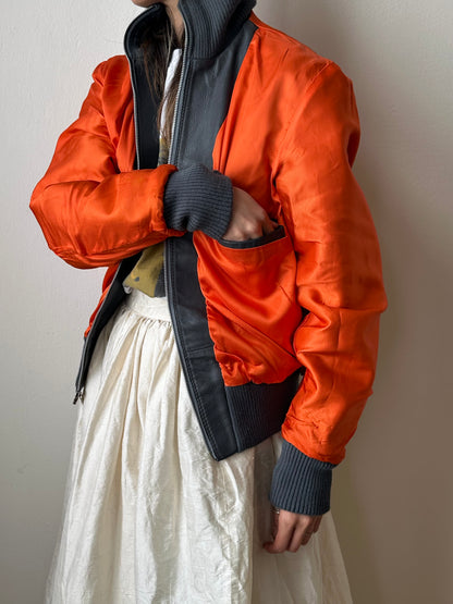 1990s German Air Force Leather Flight Jacket Luftwaffe Bundeswehr ドイツ軍 空軍 パイロット Pilot jacket エアフォース グレー 灰色 レザー ジャケット 90年代 Toto Praha Vintage clothing shop Antique shop 古着屋 プラハ Showroom appointment Prague ユーロ古着 ヨーロッパ古着 古着卸 ヴィンテージ
