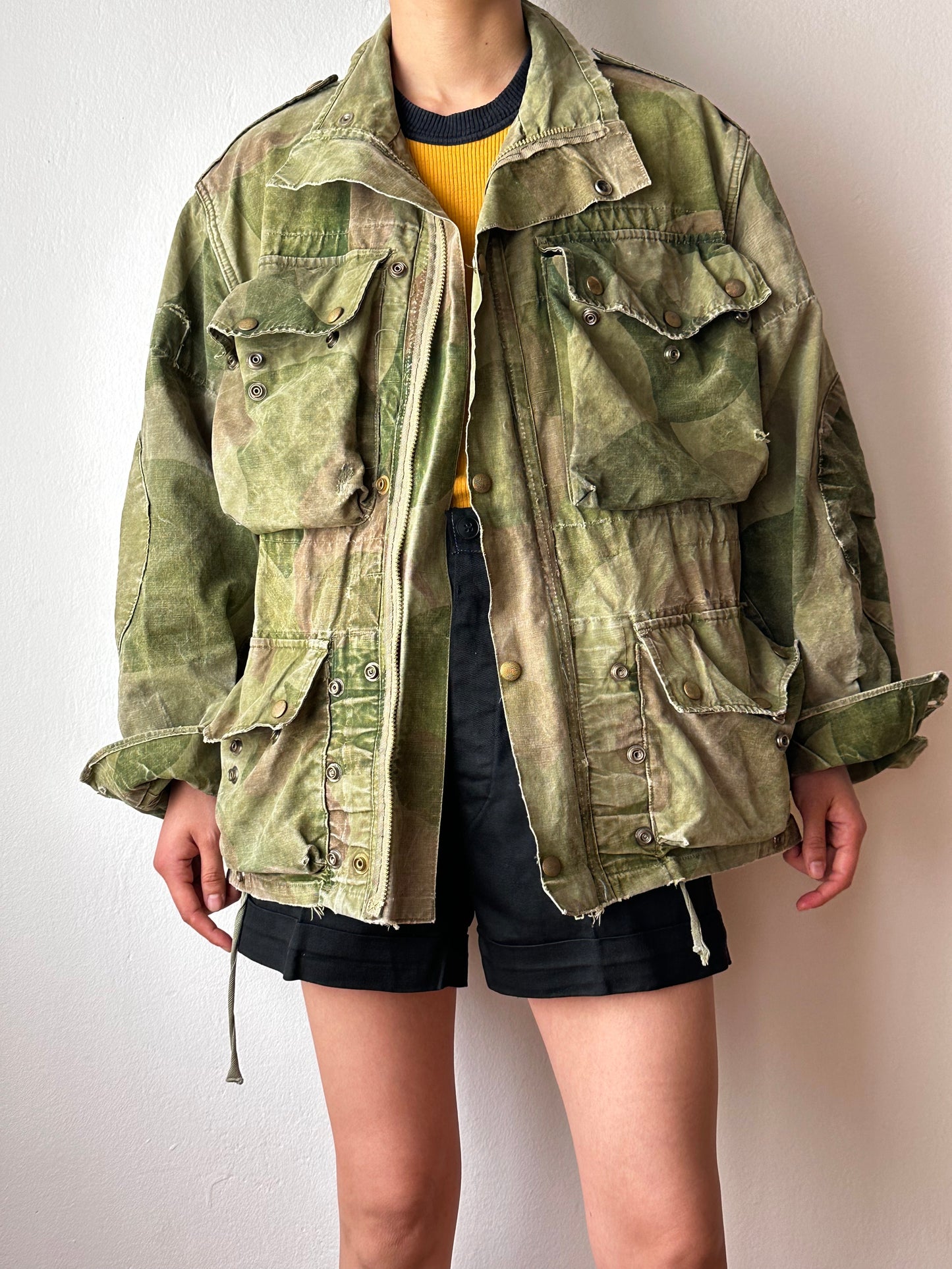 1956s Belgian army parachute smock
