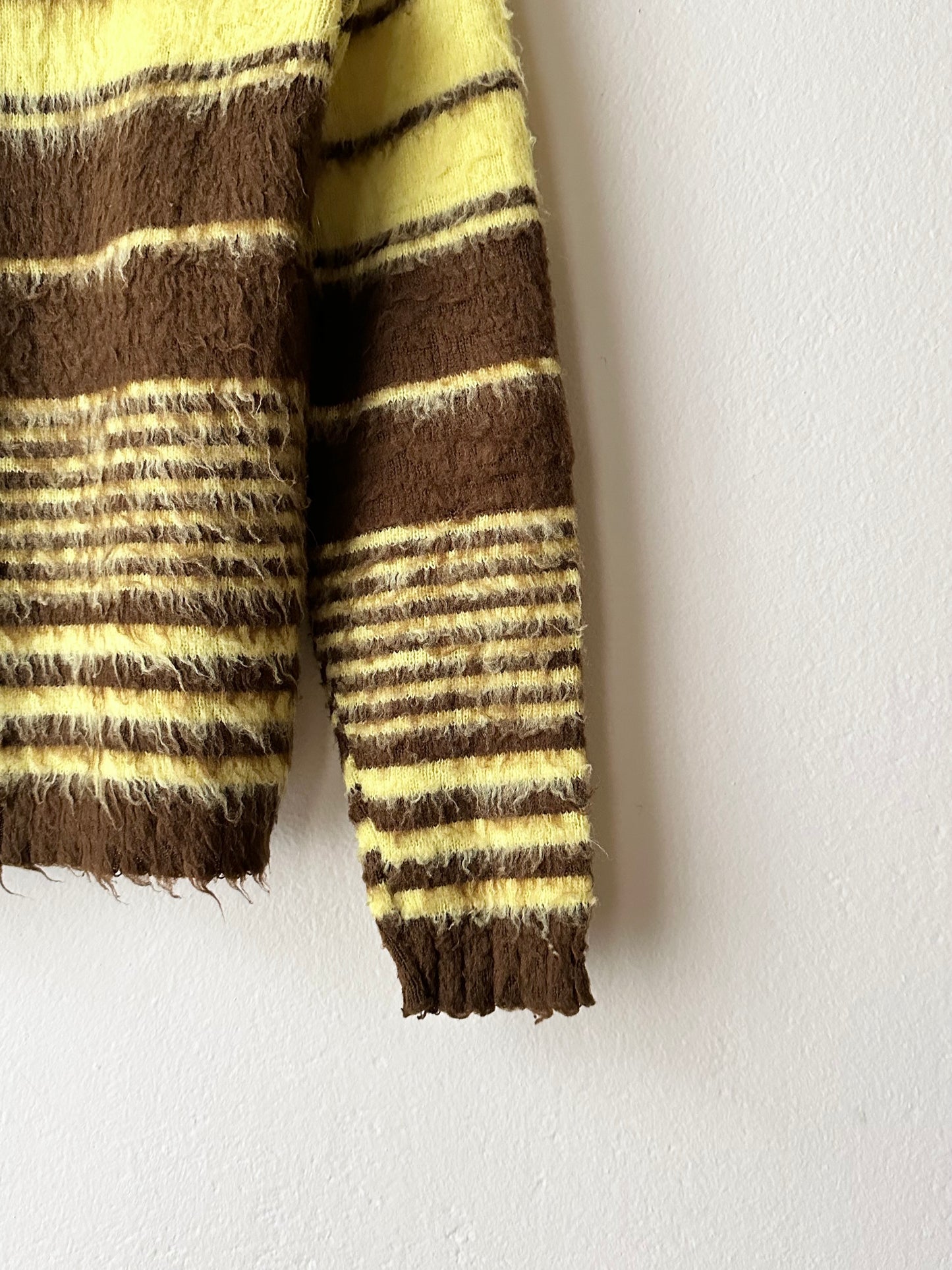 Hungarian vintage shaggy sweater