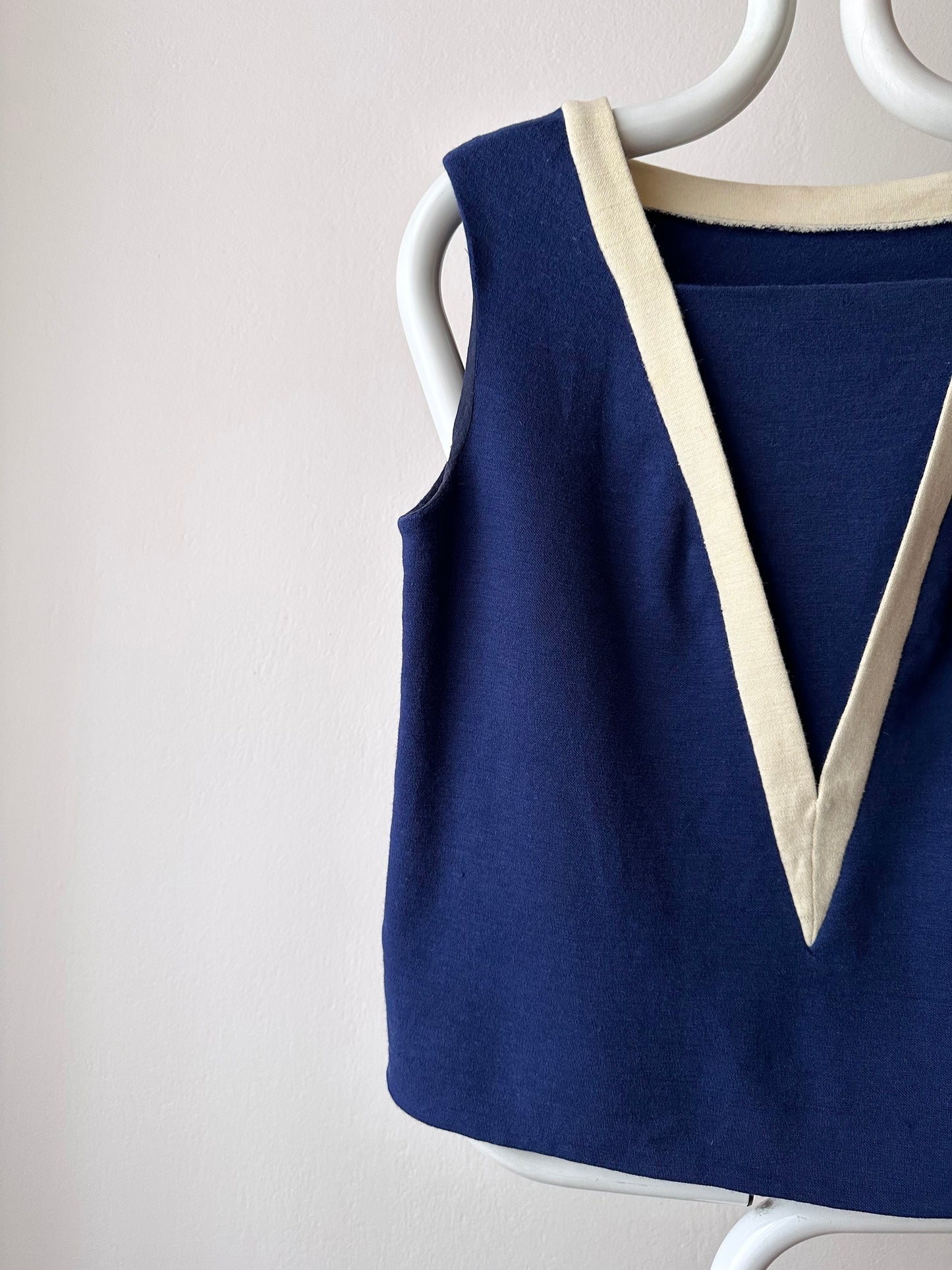 vintage wool acryl knit vest