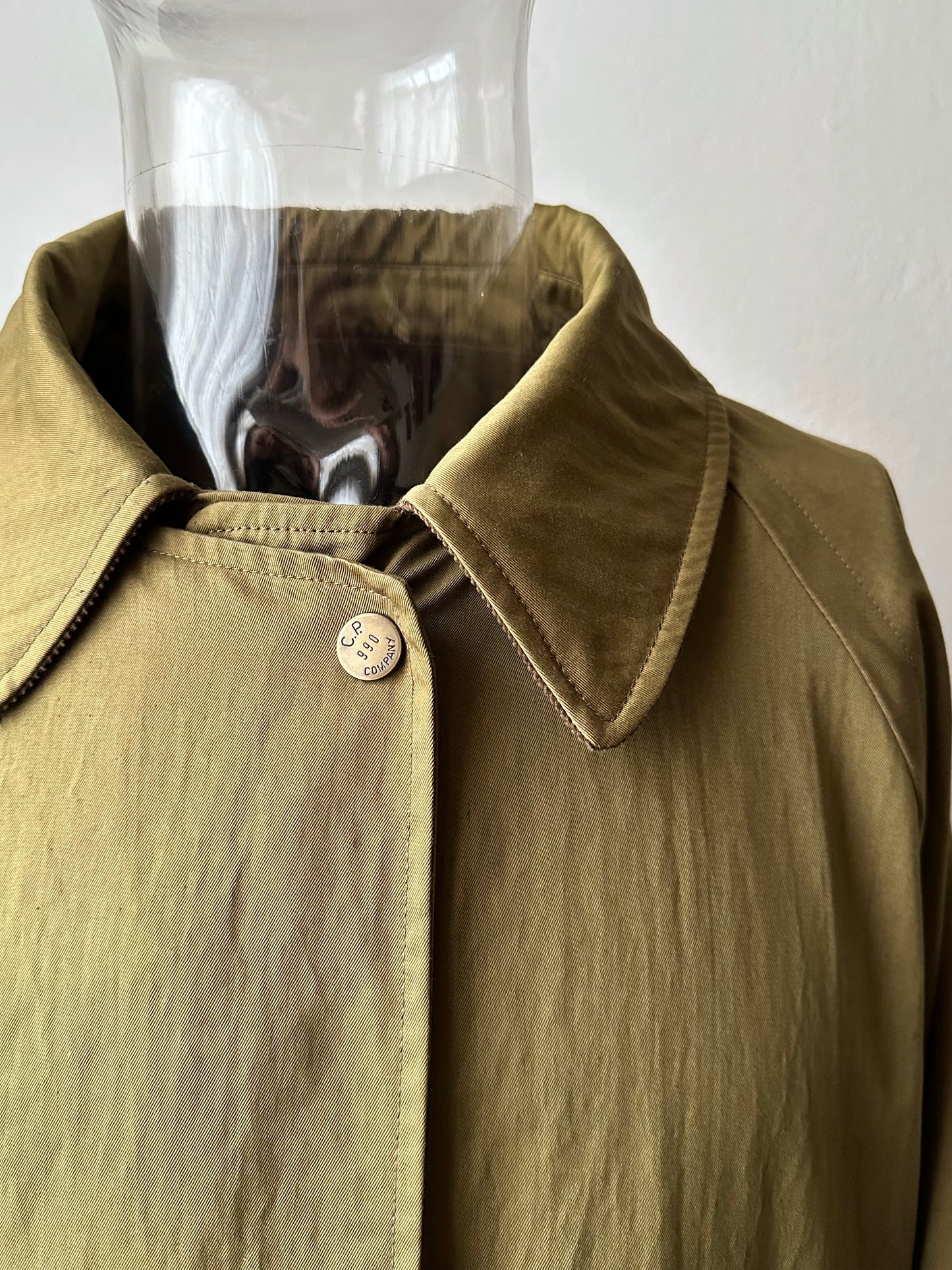 AW'90 1990's CP COMPANY Massimo osti reversible coat リバーシブル コート Vintage Toto Praha Vintage clothing store Antique shop Made in Italy Stone Island ストーンアイランド マッシモオスティ ヴィンテージ 古着屋 ユーロ古着 ヨーロッパ古着 90年代 Cotton Nylon コットン ナイロン コーデュロイ 90年 秋冬 Prague プラハ Rare レア Archive 