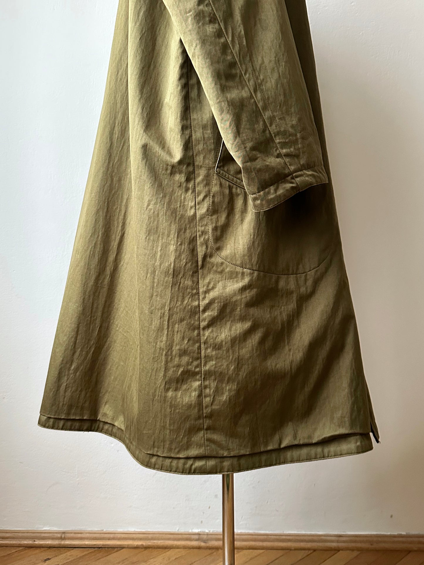 AW'90 1990's CP COMPANY Massimo osti reversible coat リバーシブル コート Vintage Toto Praha Vintage clothing store Antique shop Made in Italy Stone Island ストーンアイランド マッシモオスティ ヴィンテージ 古着屋 ユーロ古着 ヨーロッパ古着 90年代 Cotton Nylon コットン ナイロン コーデュロイ 90年 秋冬 Prague プラハ Rare レア Archive 