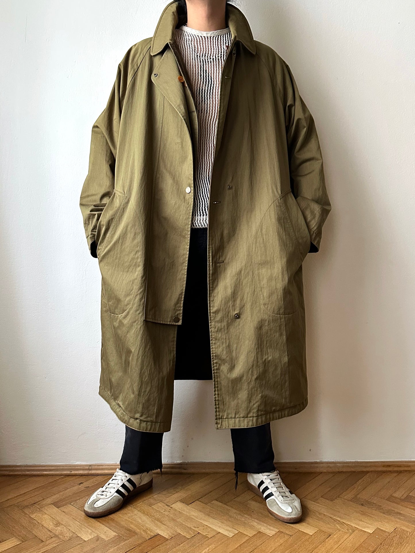 AW'90 1990's CP COMPANY Massimo osti reversible coat リバーシブル コート Vintage Toto Praha Vintage clothing store Antique shop Made in Italy Stone Island ストーンアイランド マッシモオスティ ヴィンテージ 古着屋 ユーロ古着 ヨーロッパ古着 90年代 Cotton Nylon コットン ナイロン コーデュロイ 90年 秋冬 Prague プラハ Rare レア Archive 