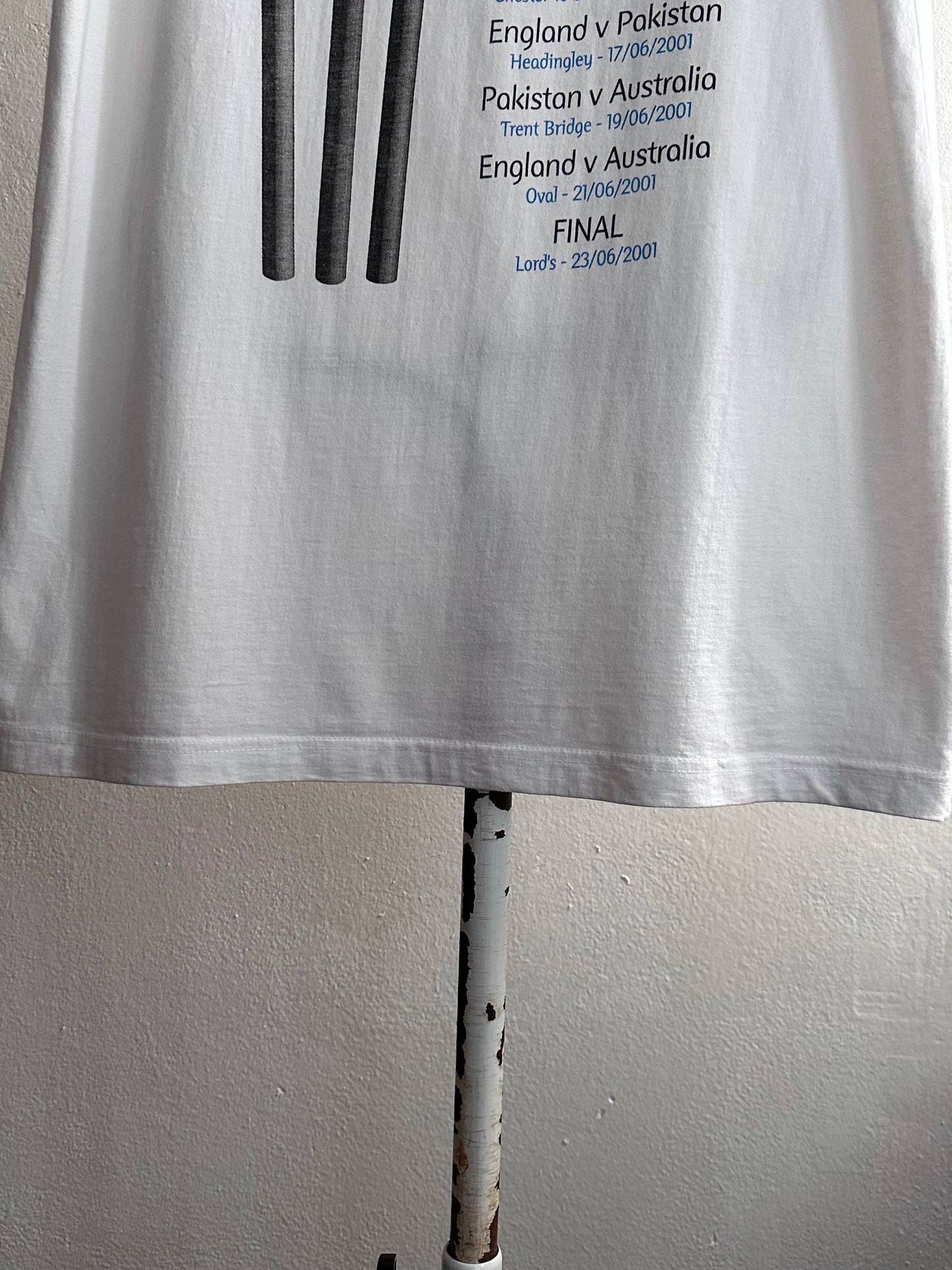 2001 NatWest Series cricket Tee - L