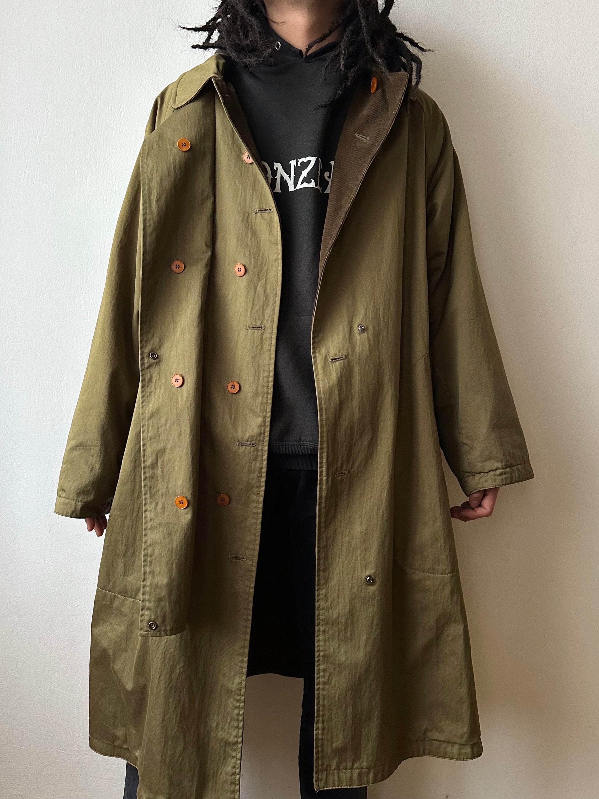 AW'90 1990's CP COMPANY Massimo osti reversible coat リバーシブル コート Vintage Toto Praha Vintage clothing store Antique shop Made in Italy Stone Island ストーンアイランド マッシモオスティ ヴィンテージ 古着屋 ユーロ古着 ヨーロッパ古着 90年代 Cotton Nylon コットン ナイロン コーデュロイ 90年 秋冬 Prague プラハ Rare レア Archive 