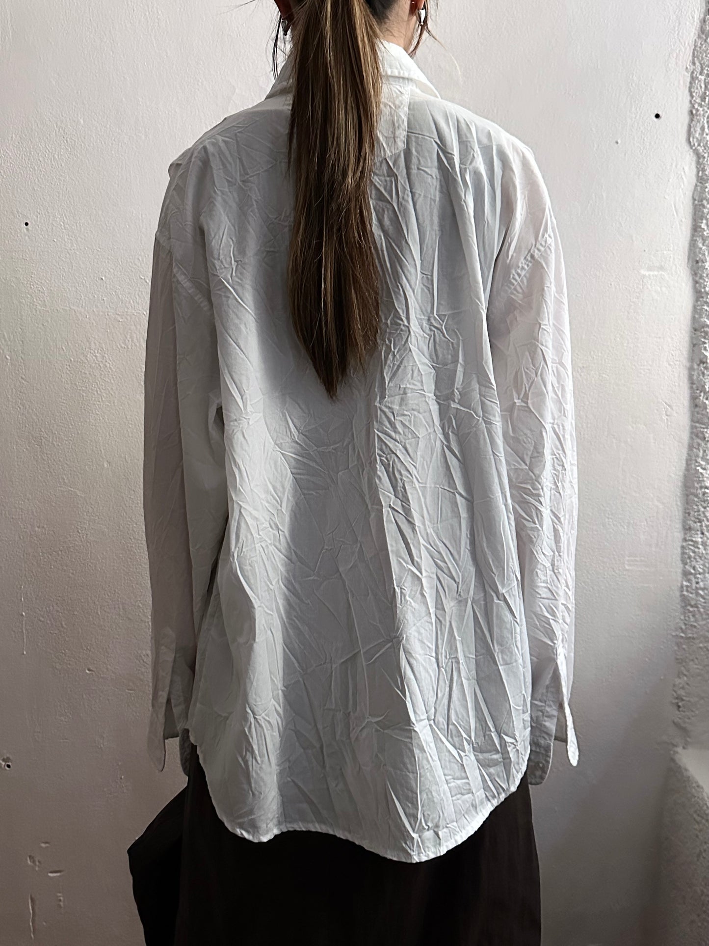 90s crinkled shirt