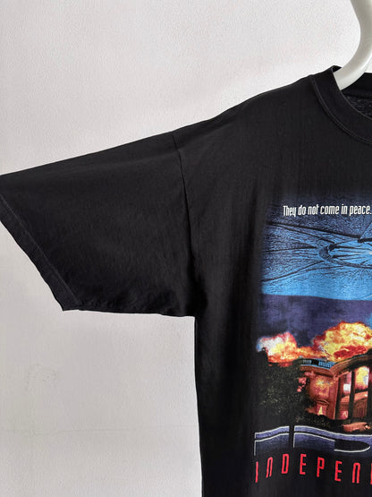 90s INDEPENDENCE DAY - XL. Dead stock.