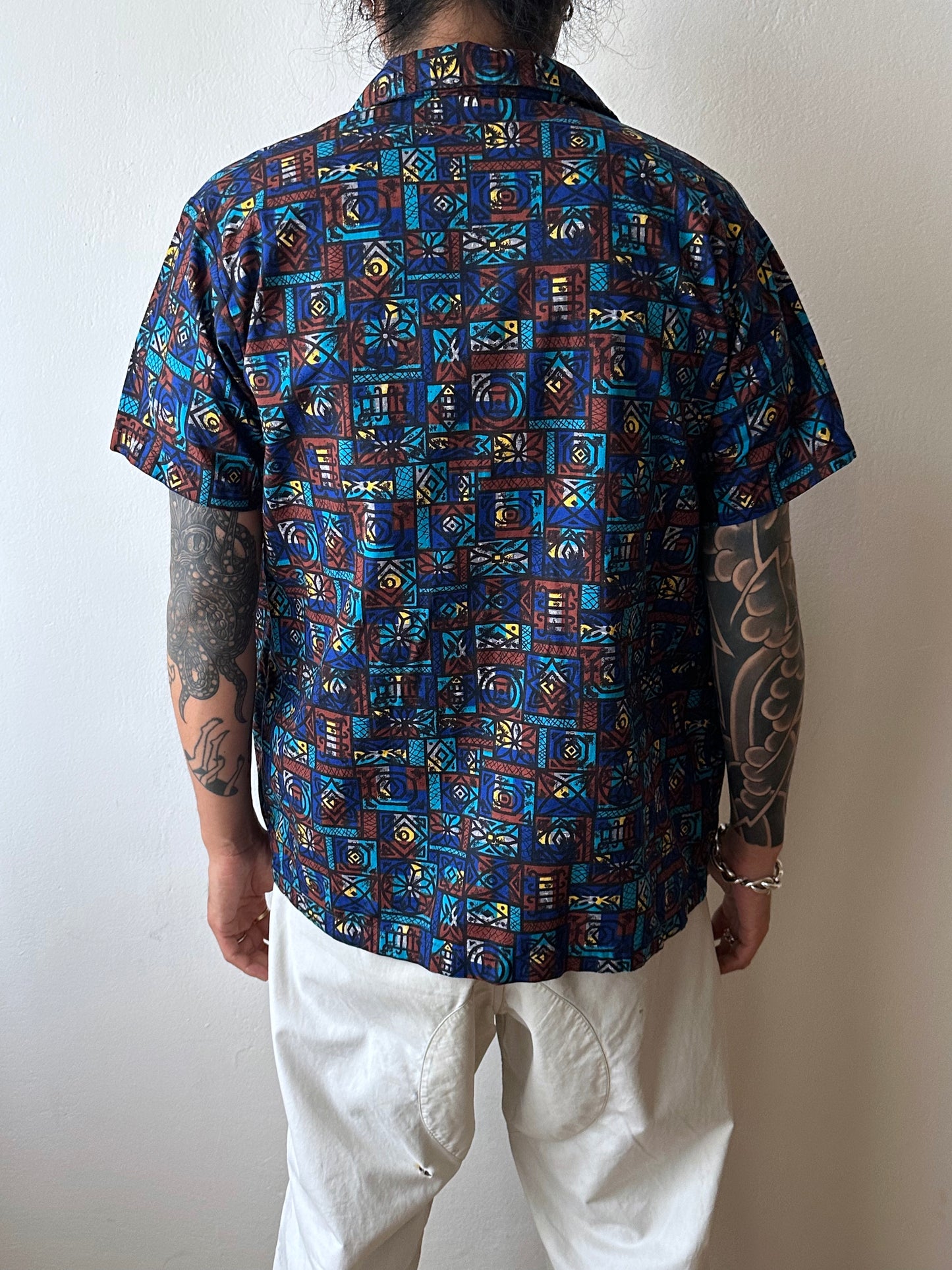 1970s England leisure shirt