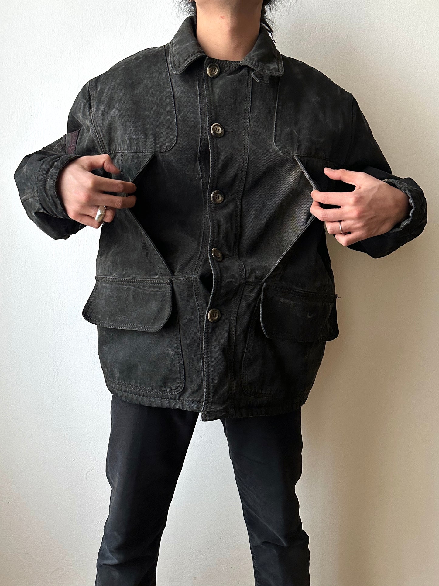 1990's Armani Jeans 90年代 アルマーニ ジーンズ Vintage ヴィンテージ Hunting jacket ハンティングジャケット Toto Praha Vintage clothing store Antique shop Prague 古着屋 ユーロ古着 Made in Italy ヨーロッパ古着 Black 