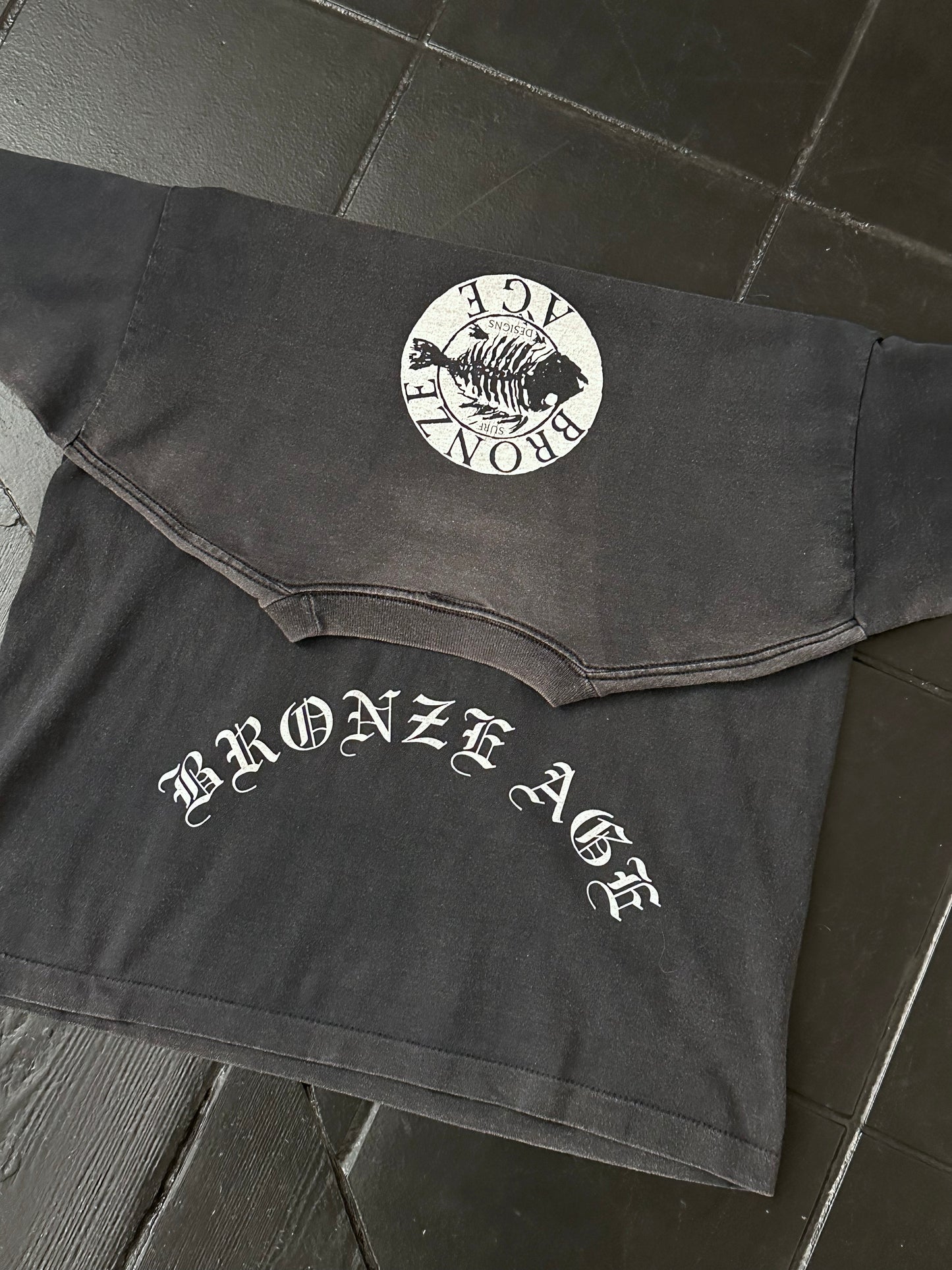 90s BRONZE AGE - M