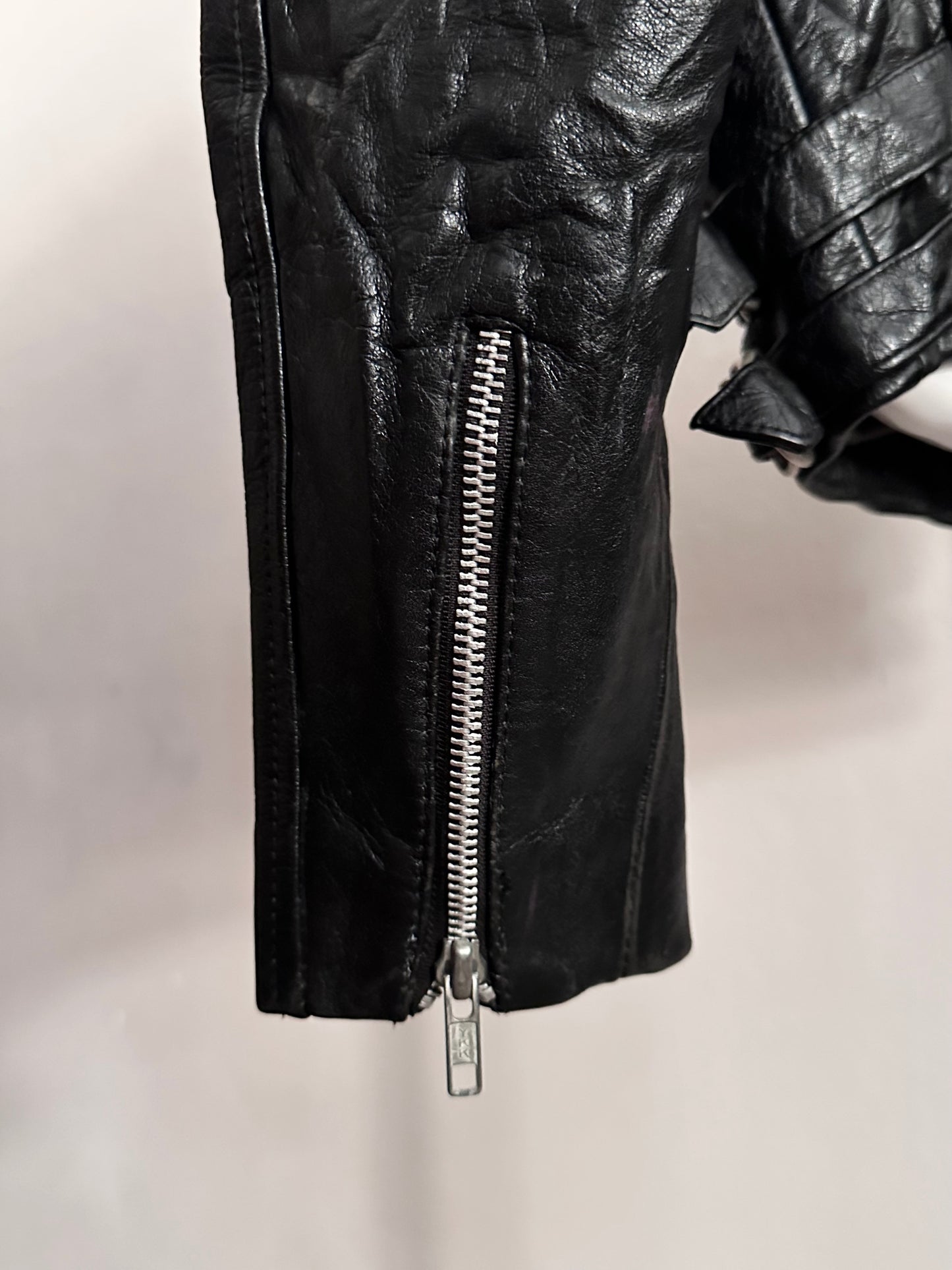 90s leather punched bikers jacket