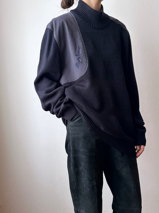 LOVE MOSCHINO combat sweater