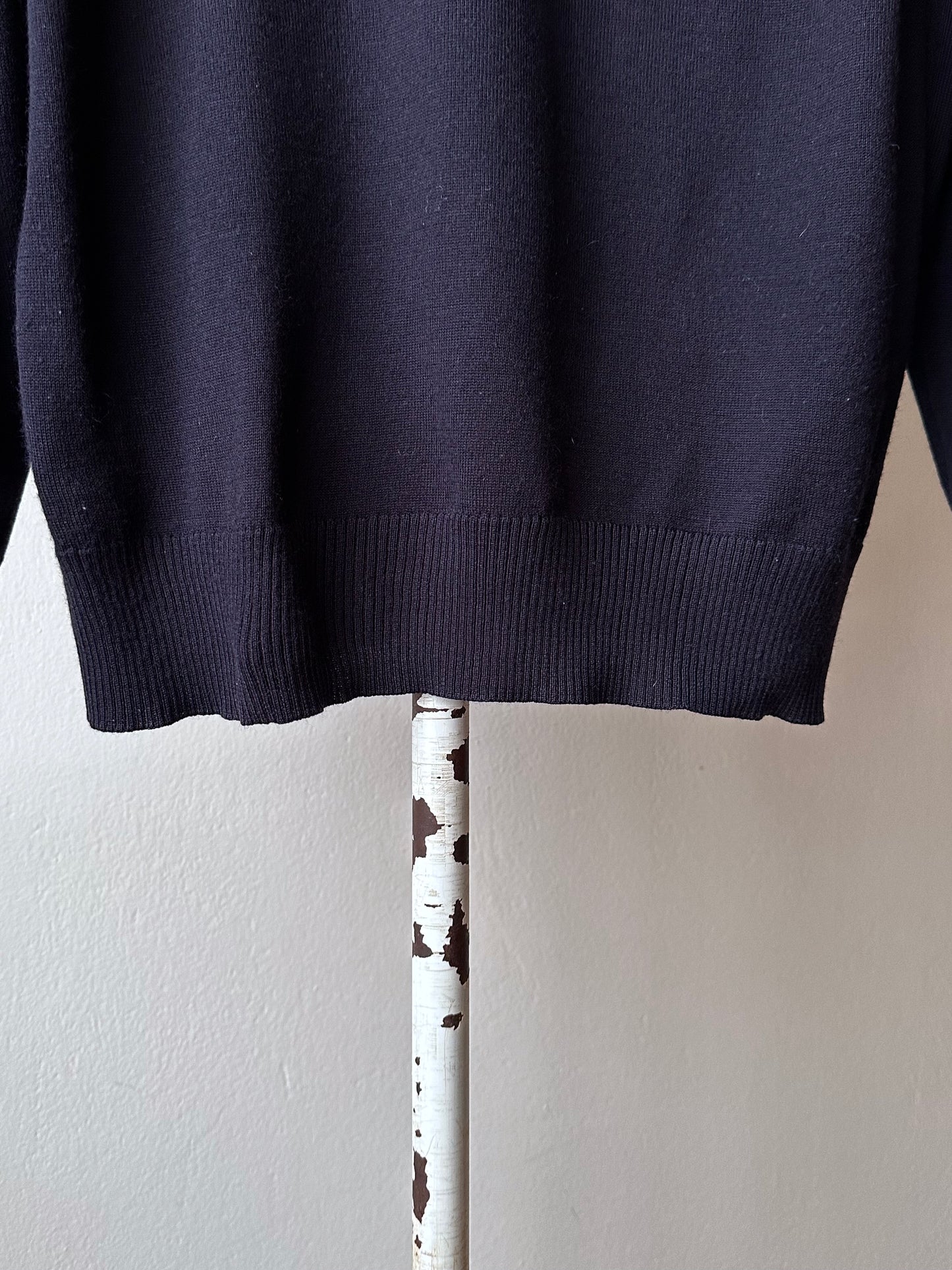 Vintage dark navy wool jumper