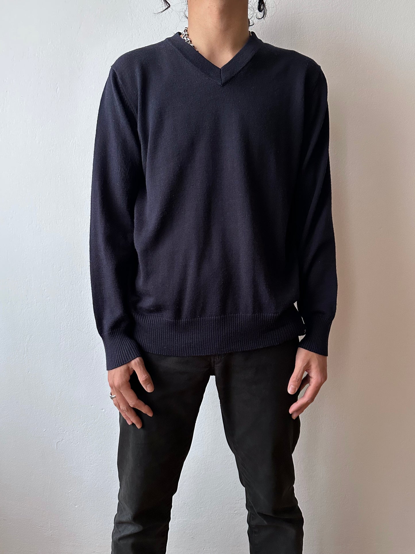 Vintage dark navy wool jumper