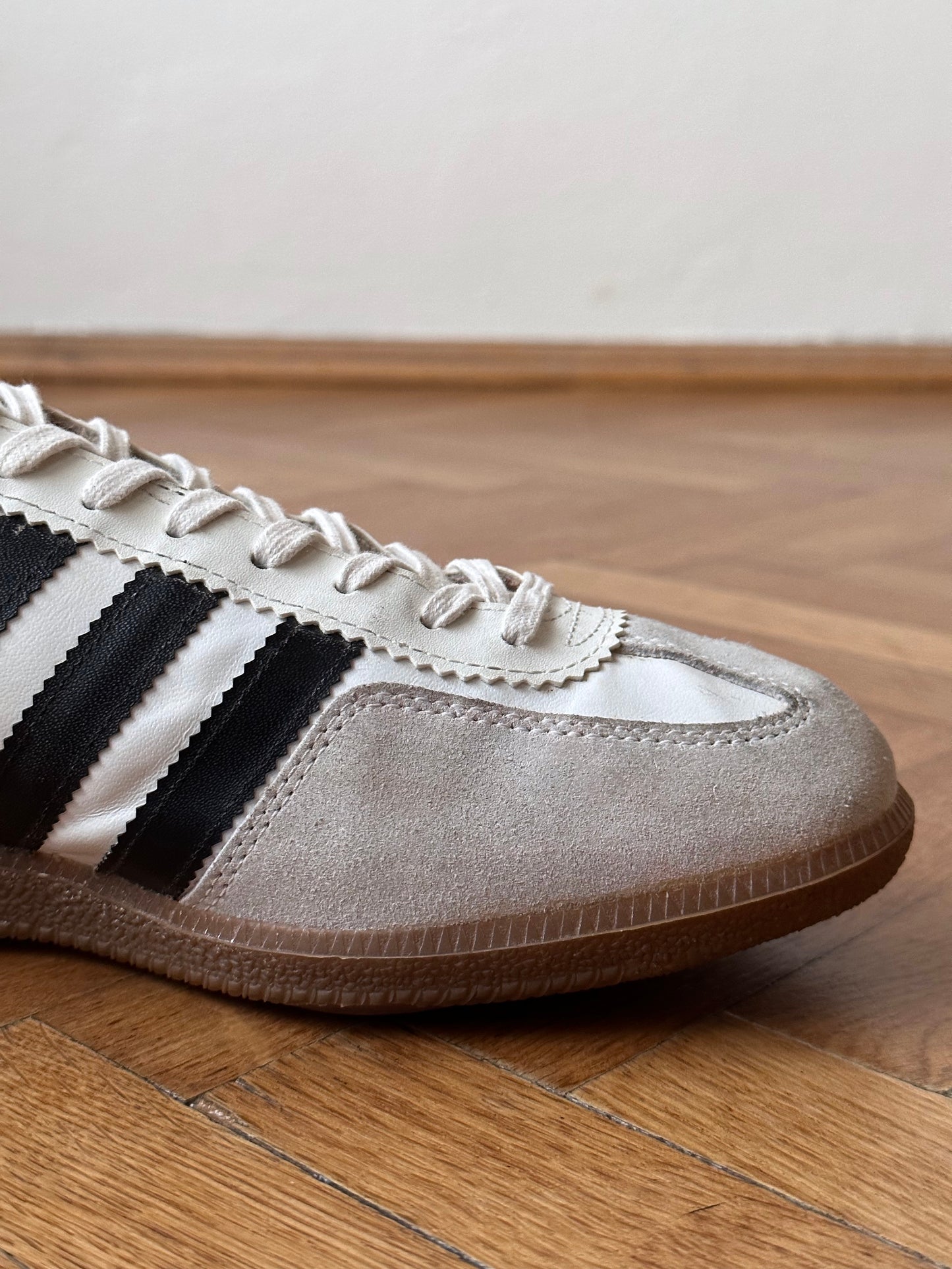 80s Adidas Universal  - 27.5cm