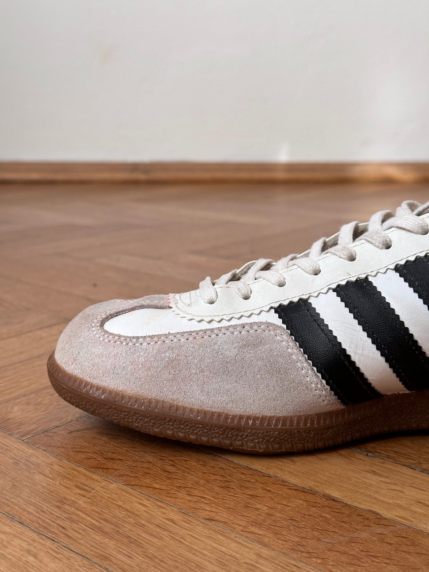 80s Adidas Universal  - 27.5cm