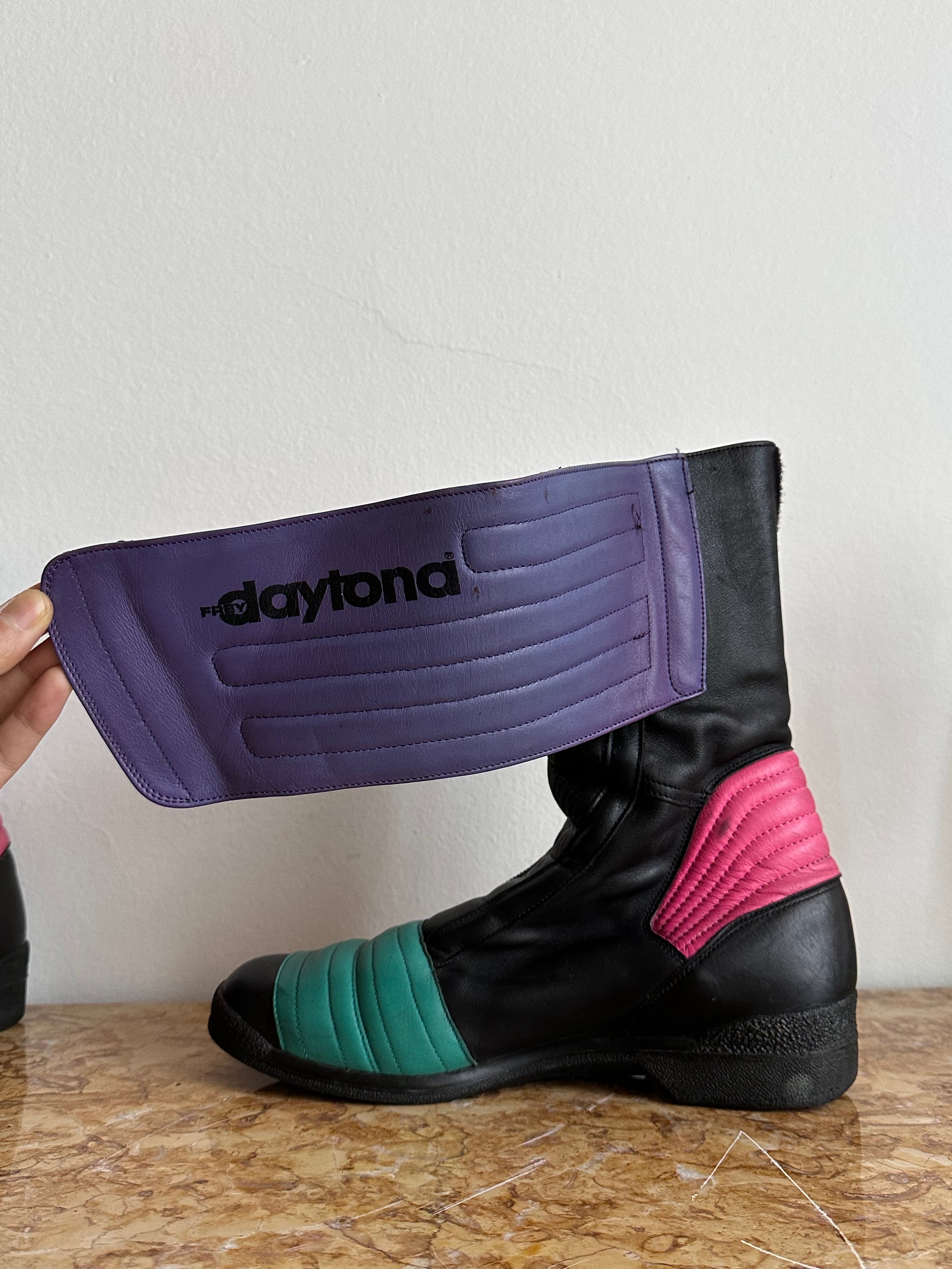 Vintage Frey Daytona motorcycle boots - sz 43 – TOTO