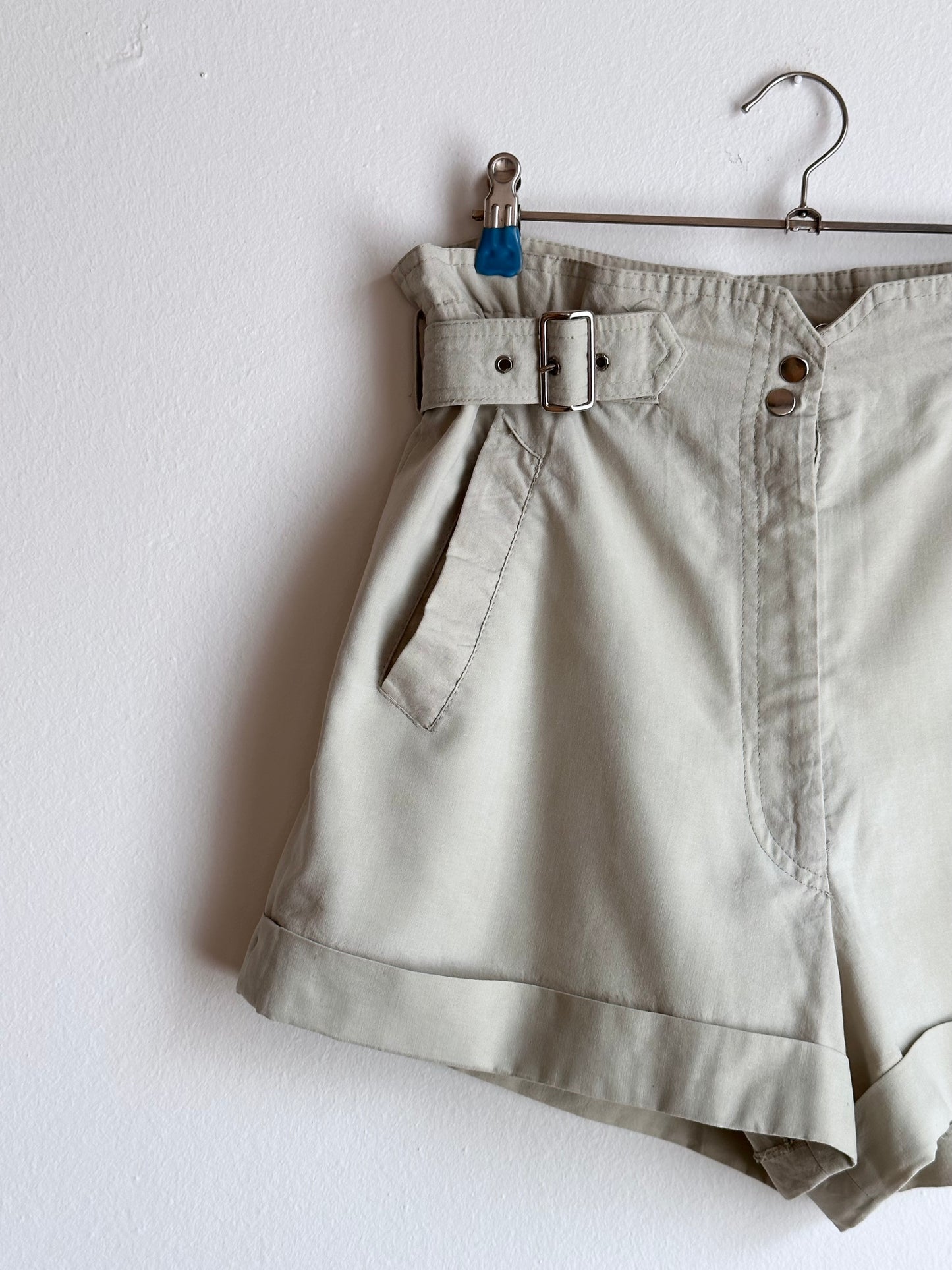 belted cotton shorts