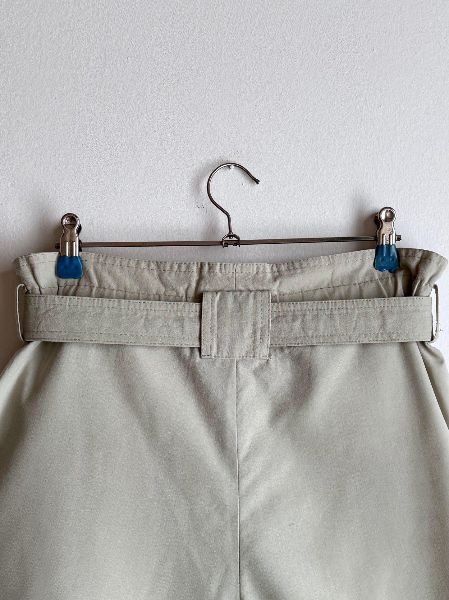 belted cotton shorts