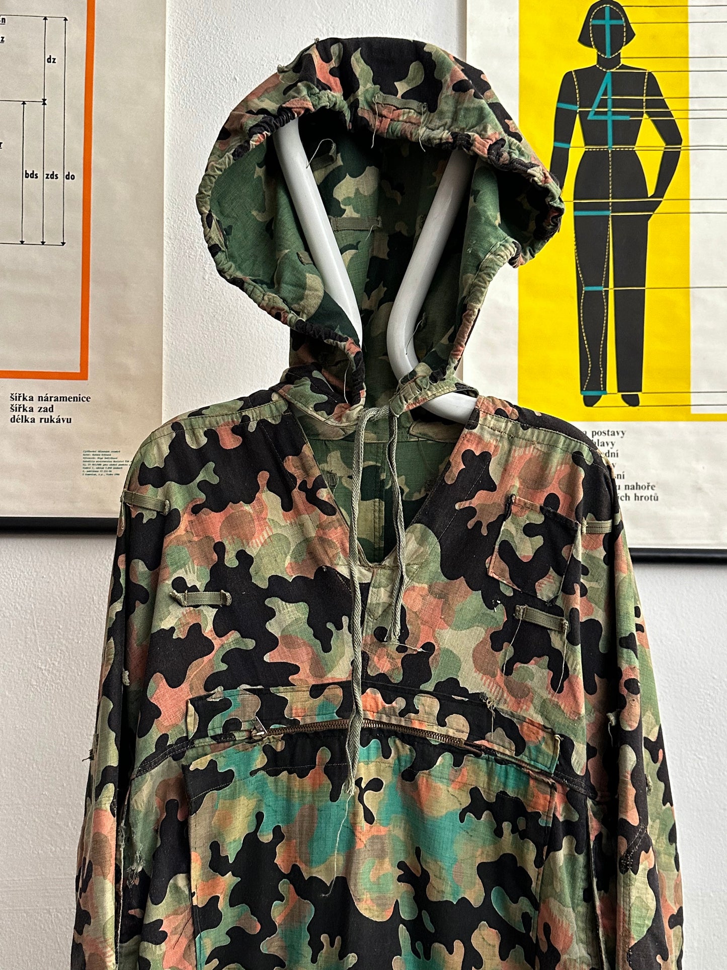 1950s Československá lidová armáda DUBÁKY camouflage jacket