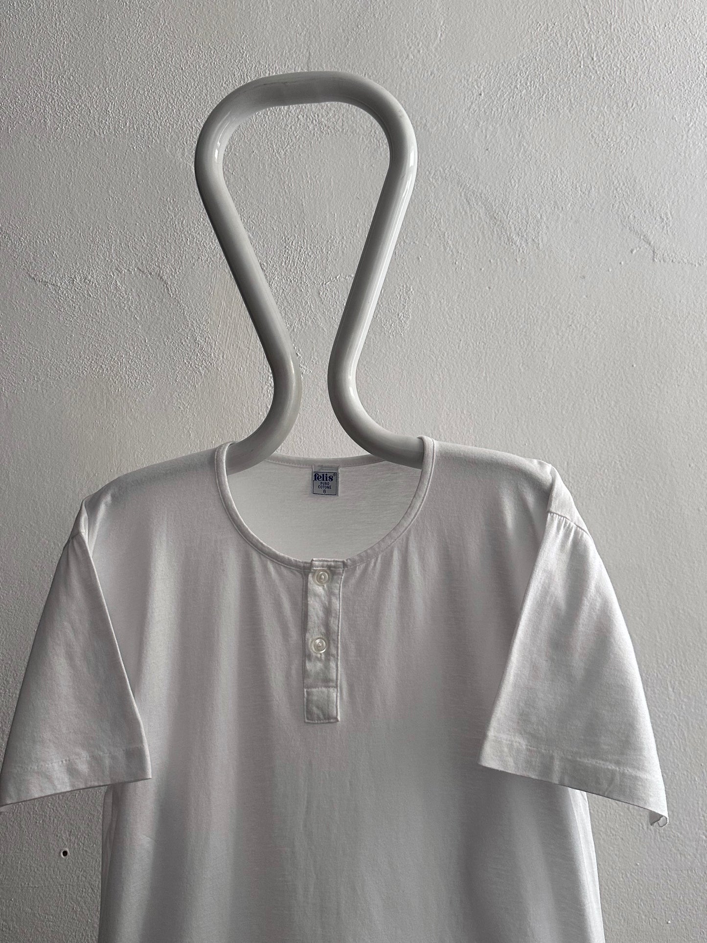 90s White Tee 4-Pack - L