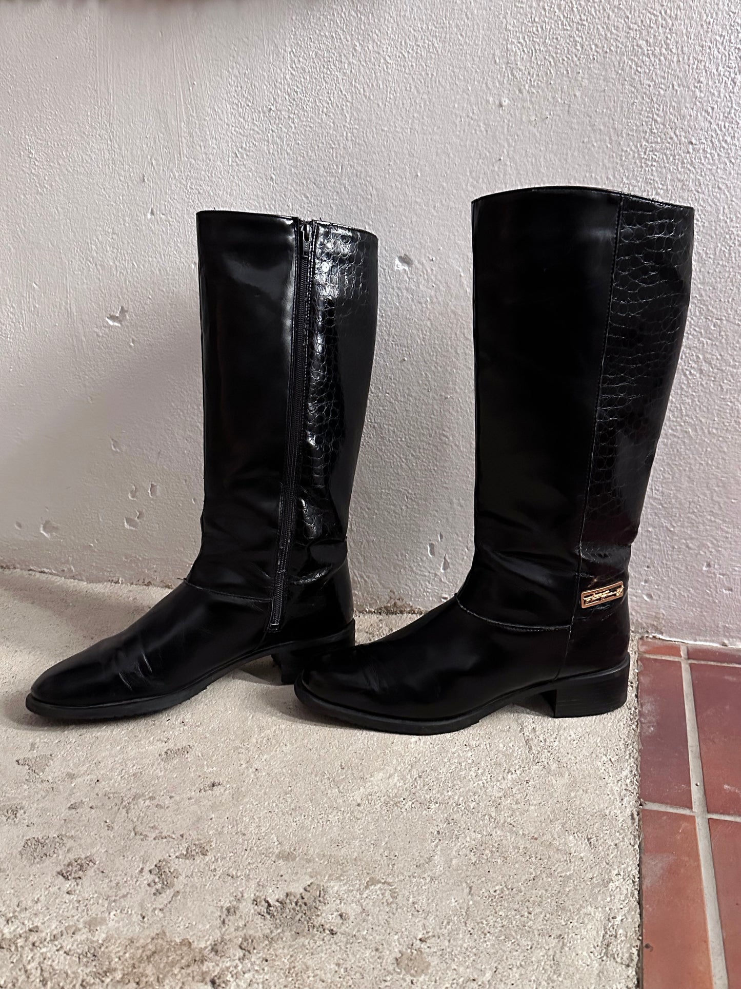 Late 70s-80s PERTTI PALMROTH Black leather boots - sz 8h