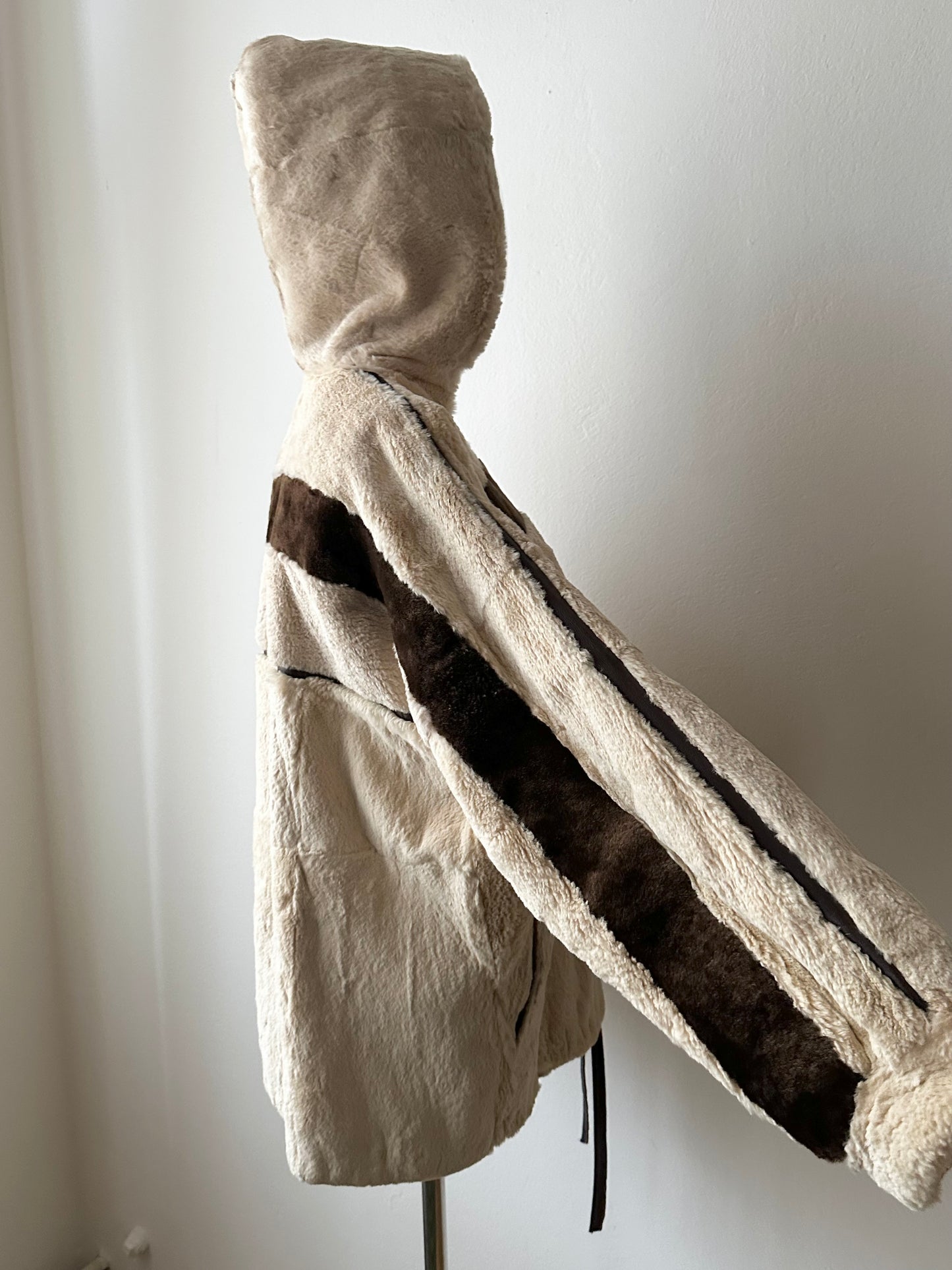 -60s Czechoslovakia real fur zip-up parka