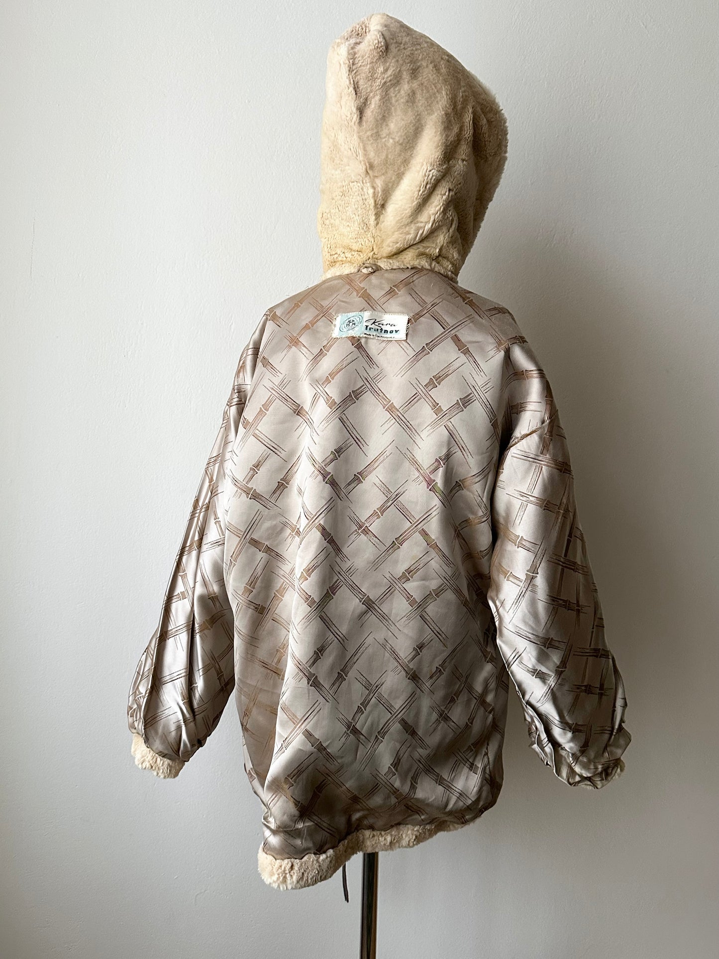 -60s Czechoslovakia real fur zip-up parka