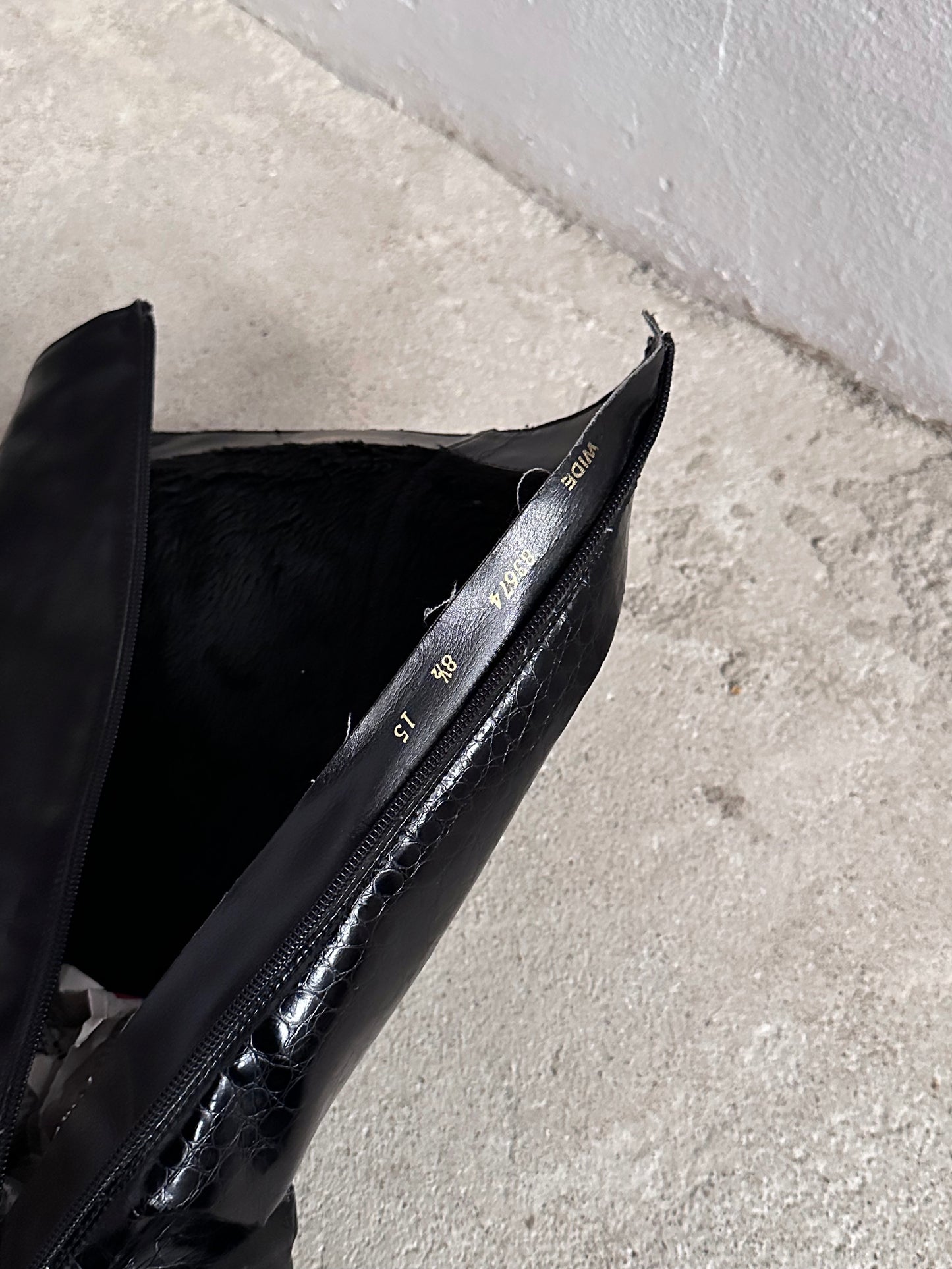 Late 70s-80s PERTTI PALMROTH Black leather boots - sz 8h