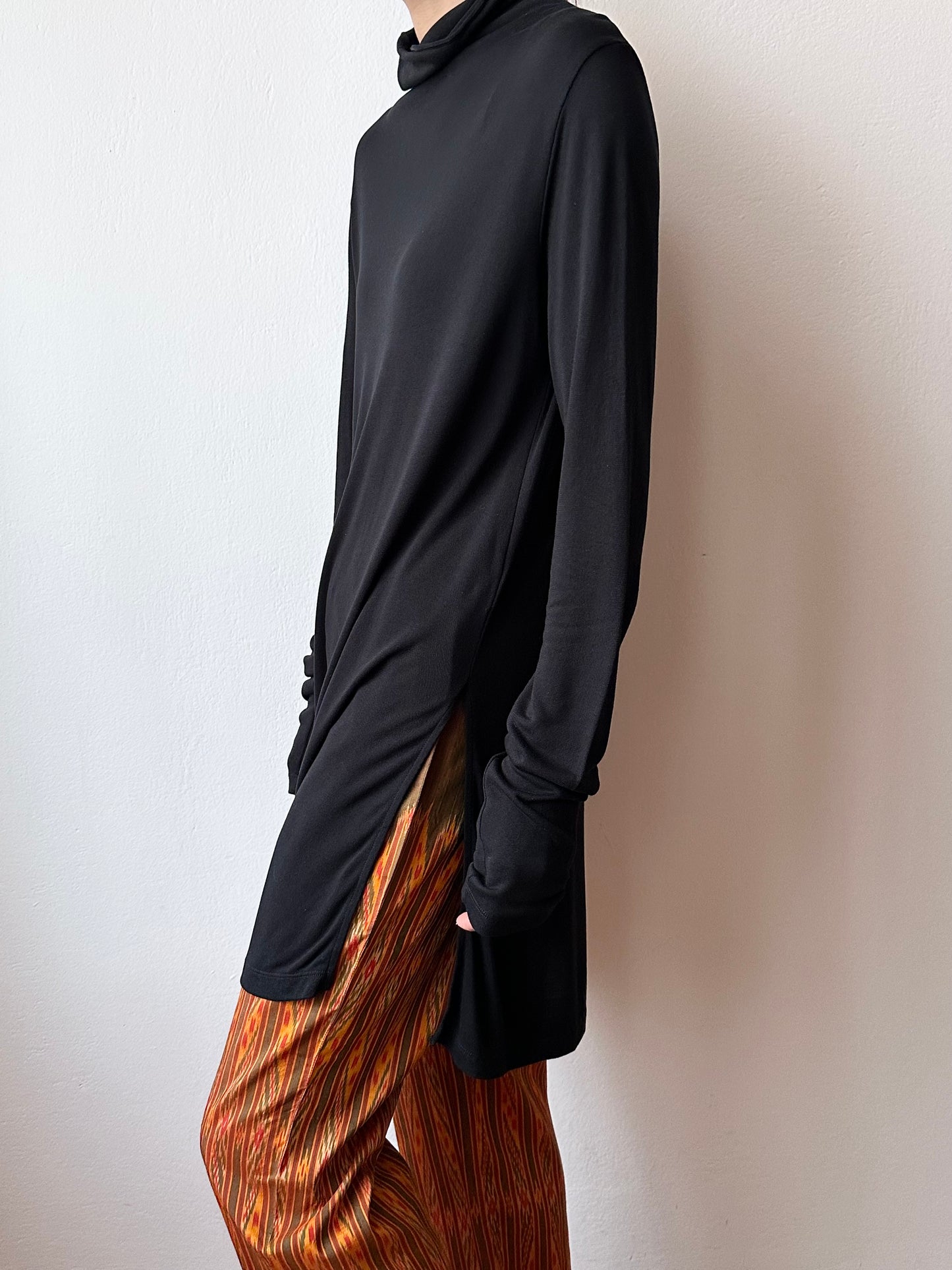 viscose black