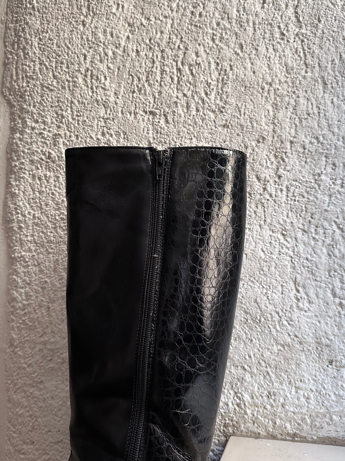Late 70s-80s PERTTI PALMROTH Black leather boots - sz 8h