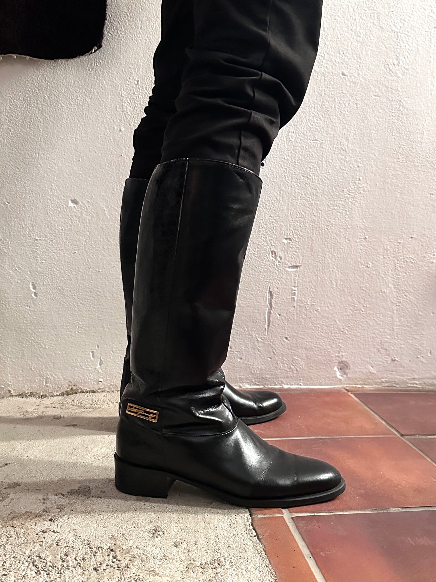 Late 70s-80s PERTTI PALMROTH Black leather boots - sz 8h