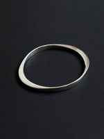 elliptical bangle